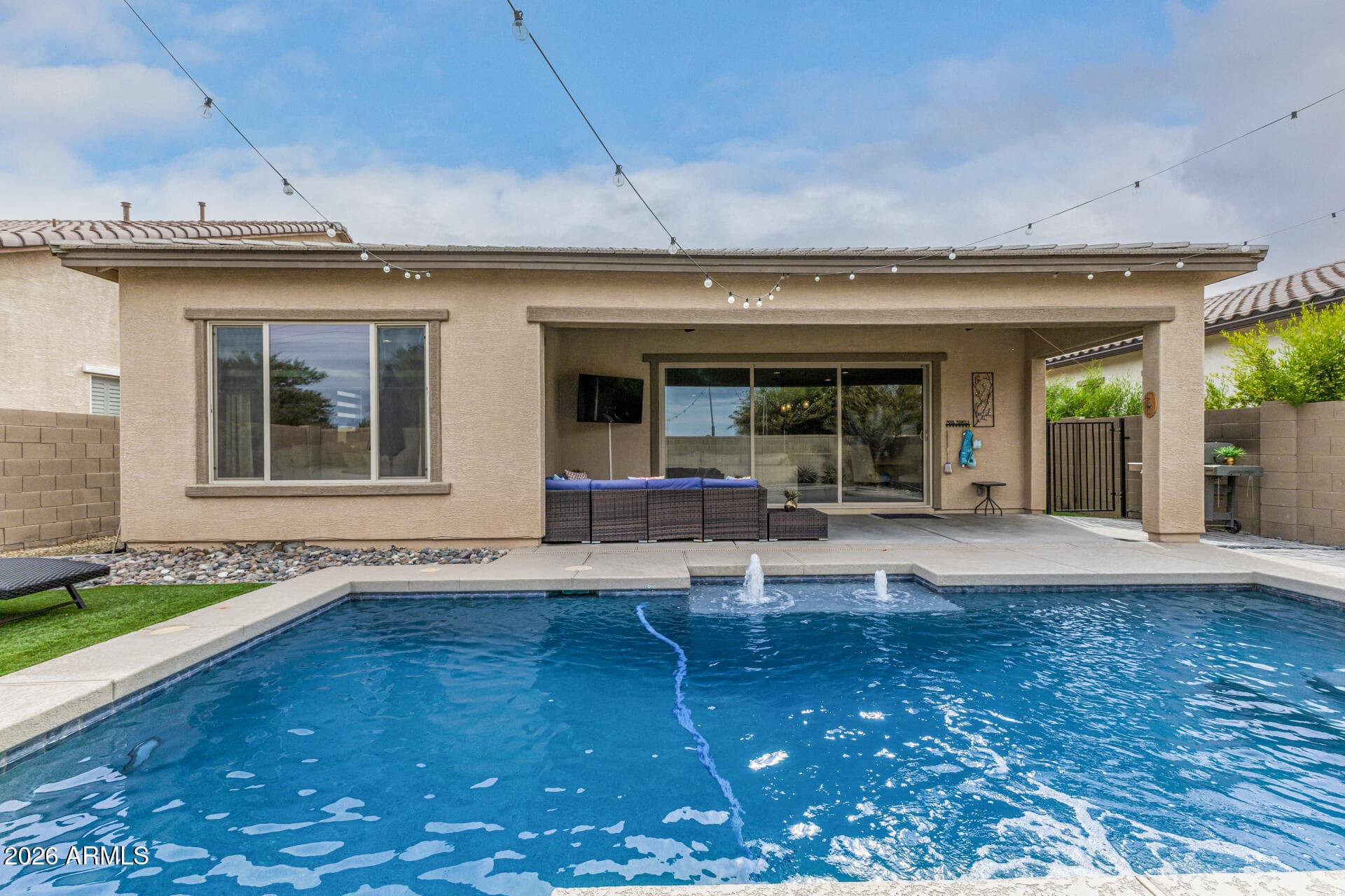 3840 E Wisteria Dr — photo 2