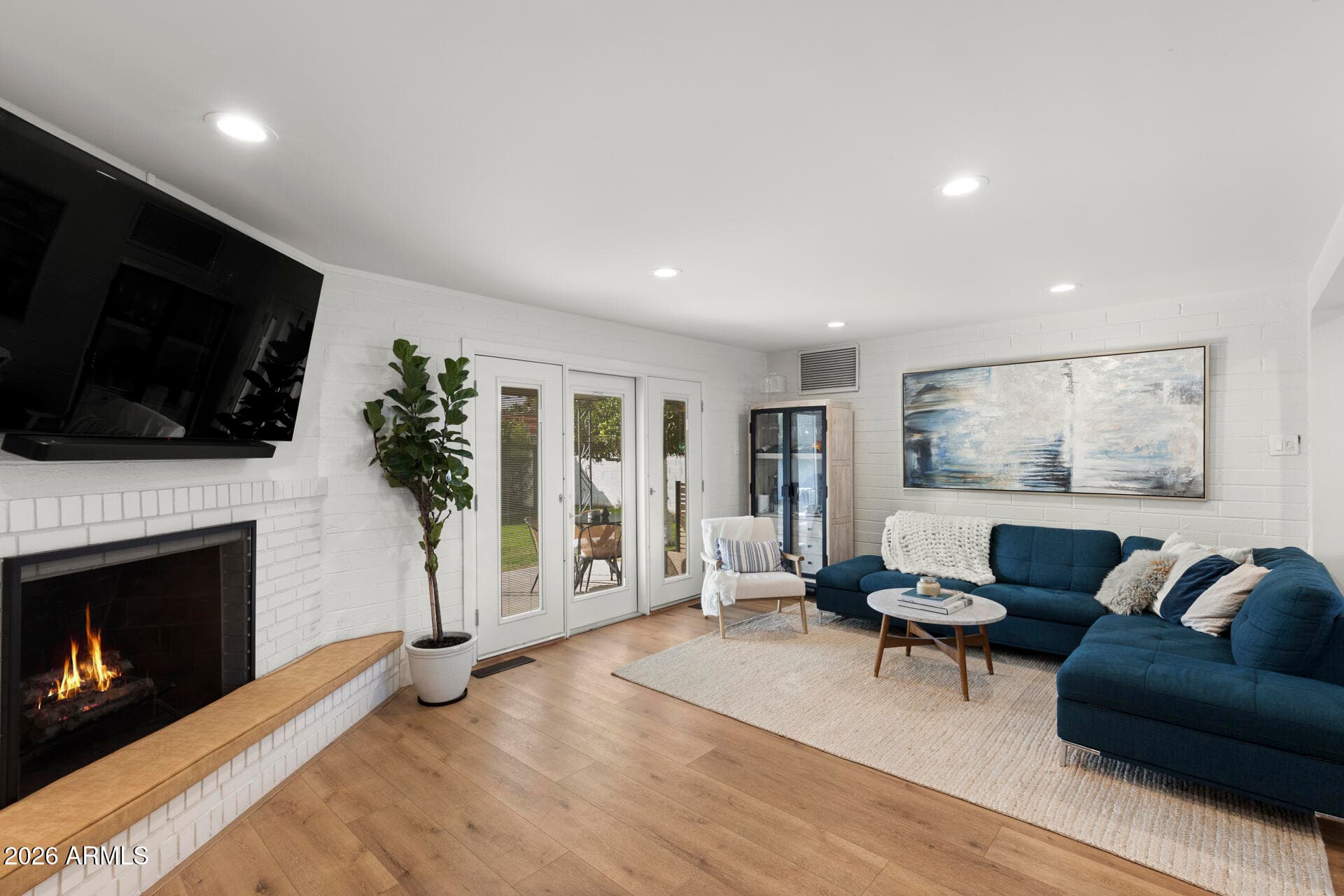 7707 E 6th St — photo 2