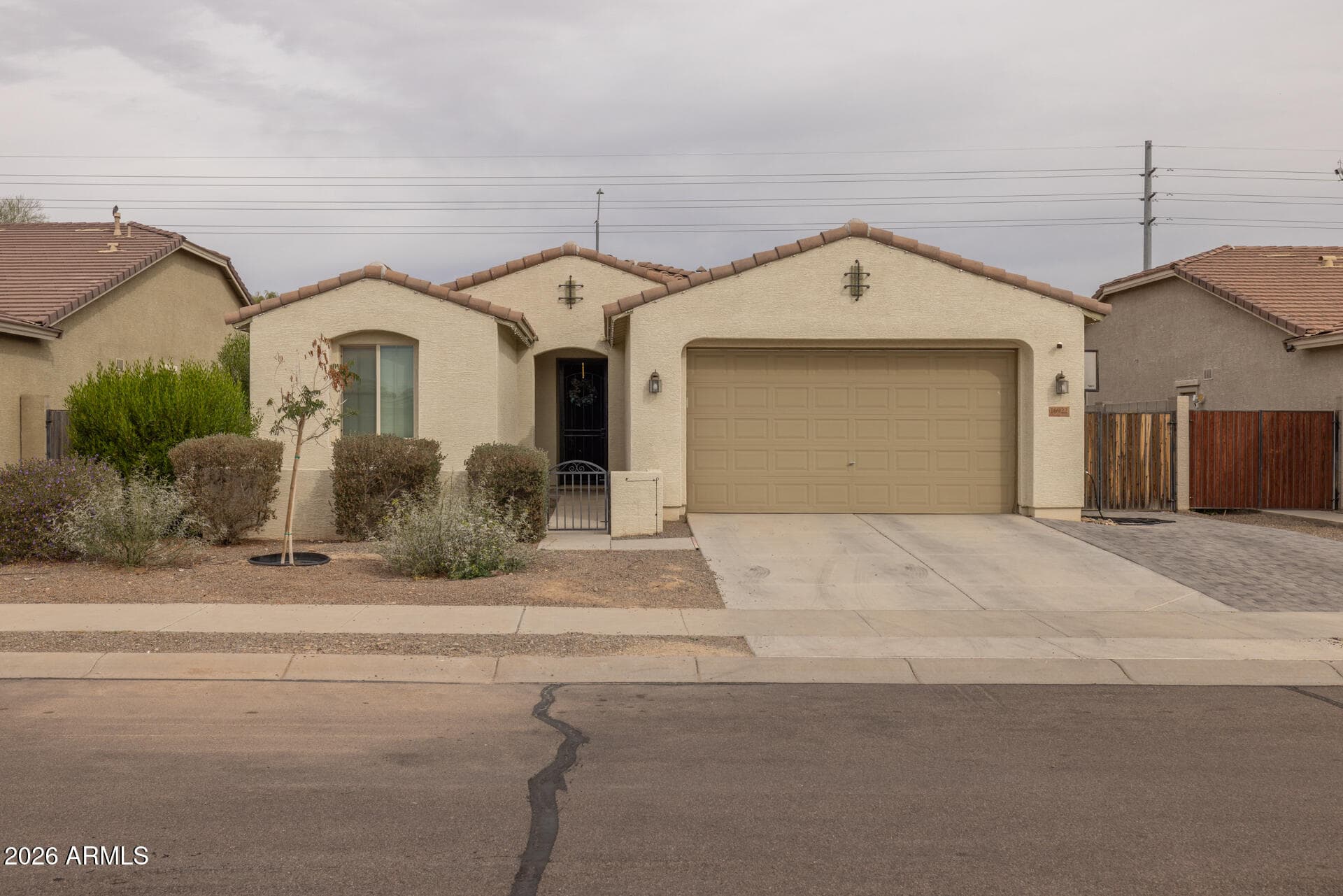 16922 W Woodlands Ave — photo 1