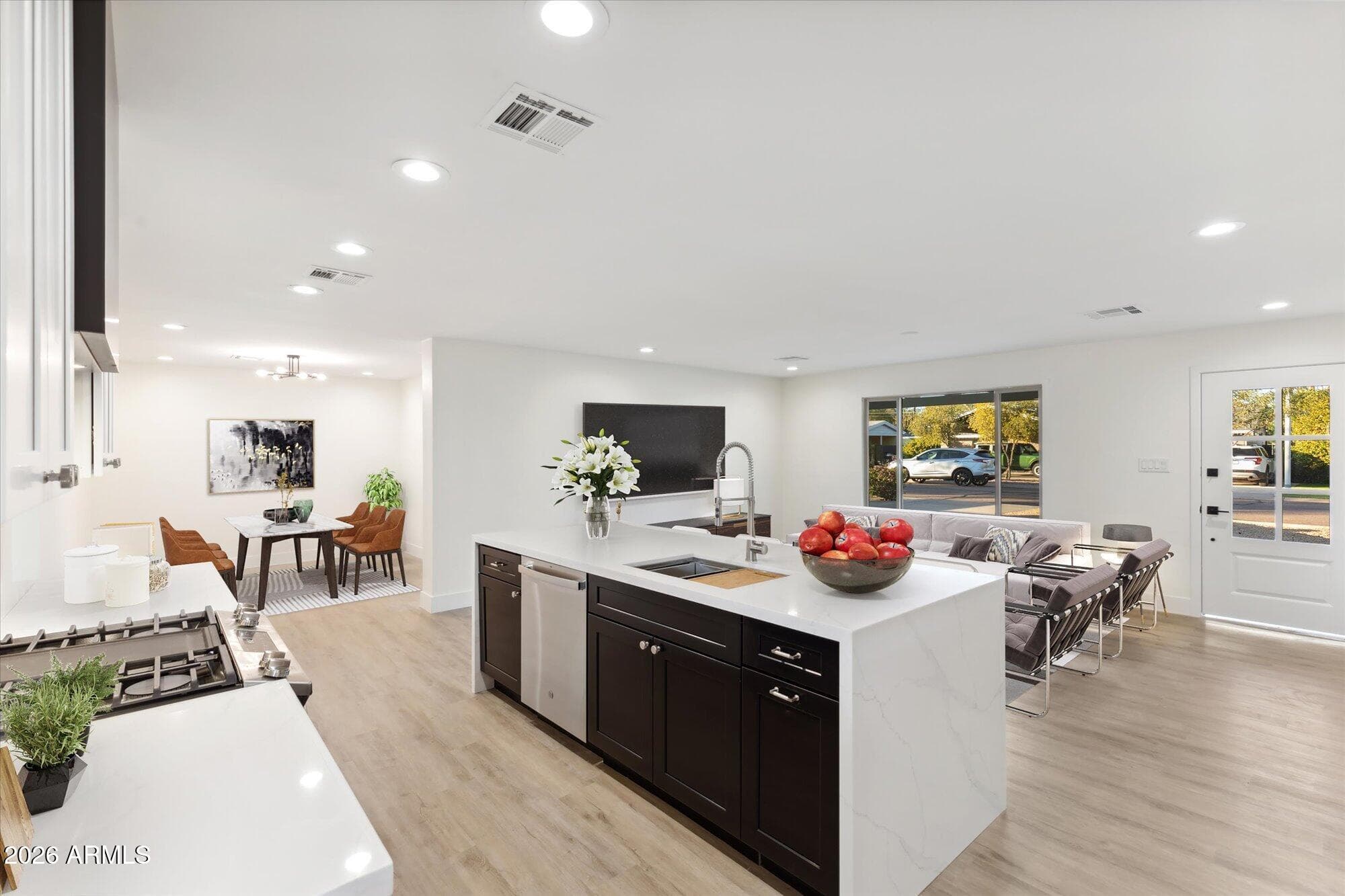 7035 E Cypress St — photo 1