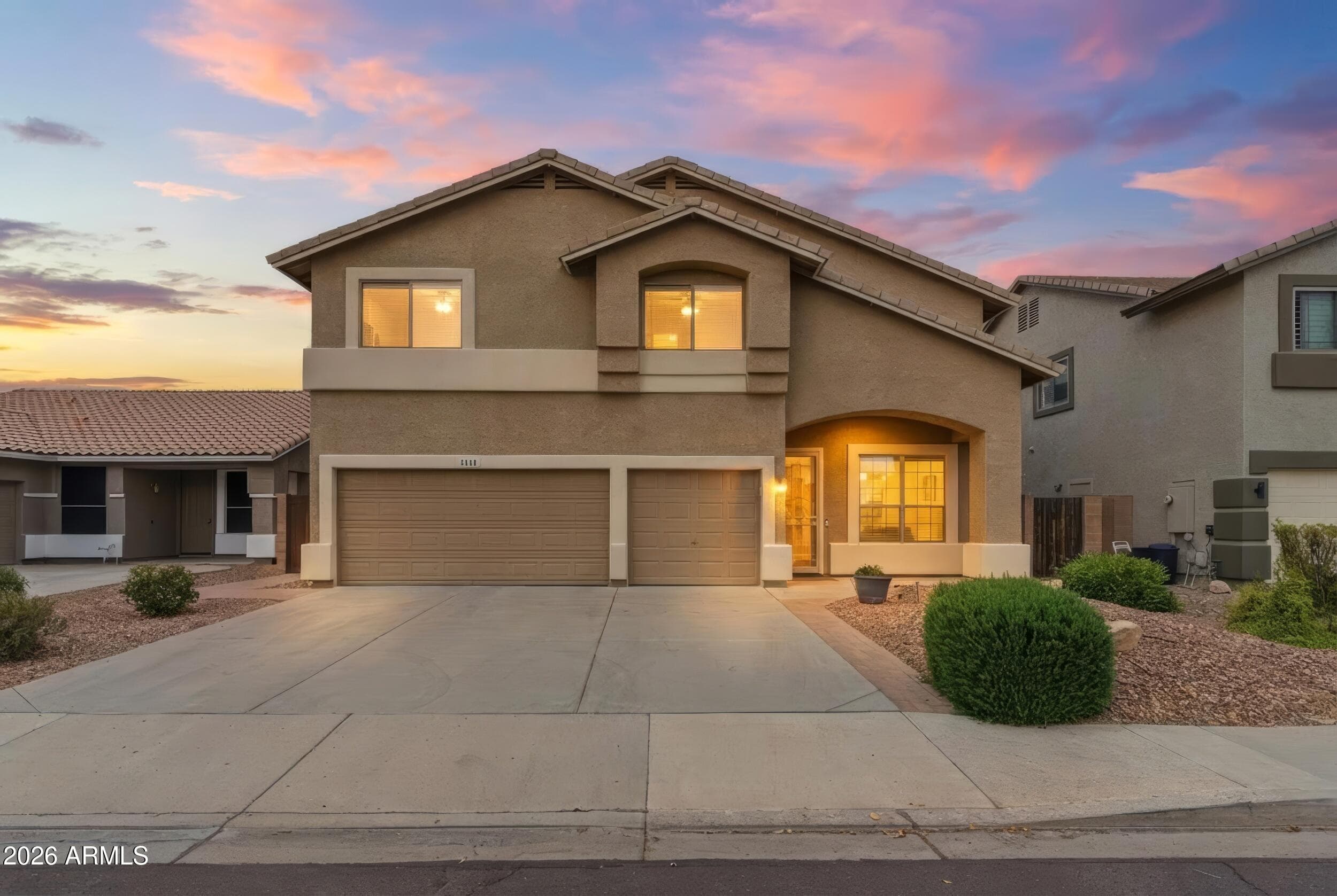 8988 W Irma Ln — photo 1