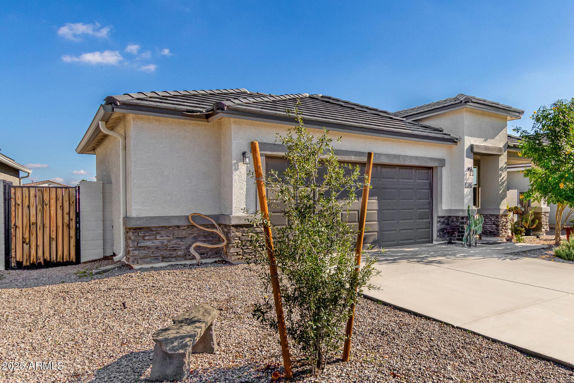 24077 N FIELD RD - Photo 4