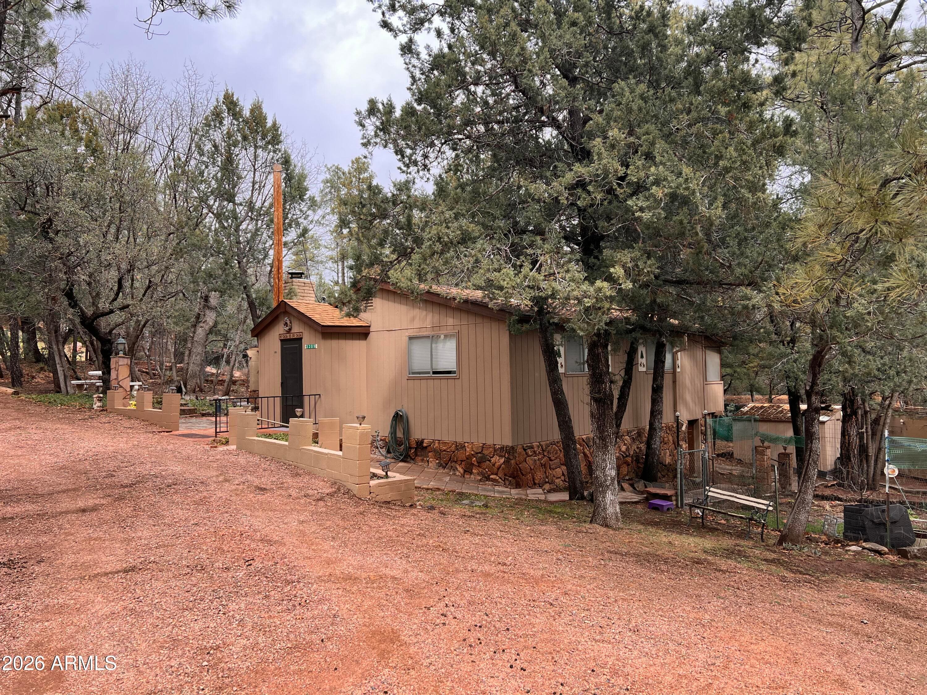3209 N Miller Dr — photo 2