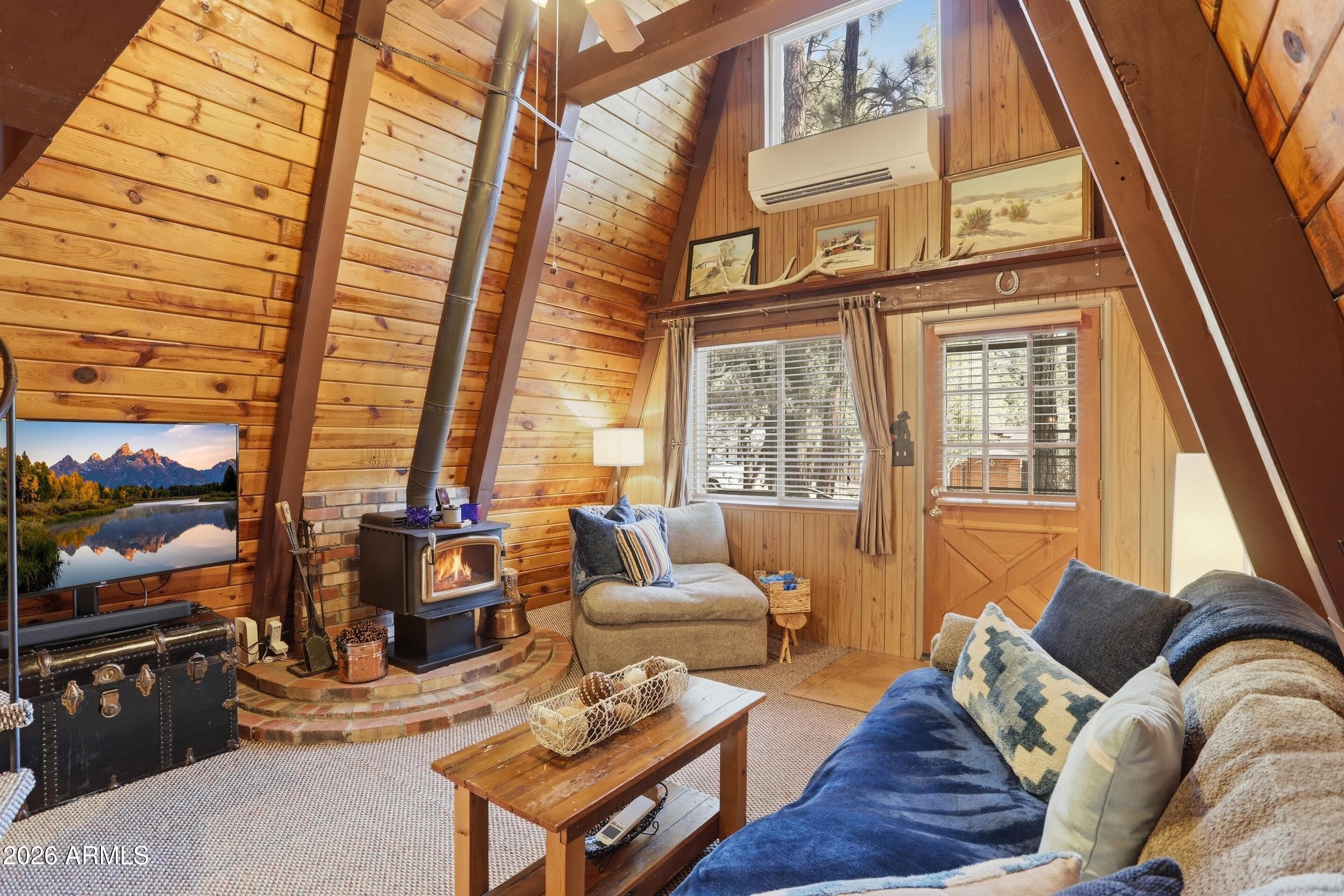 3758 N HUNT DR - See more photos