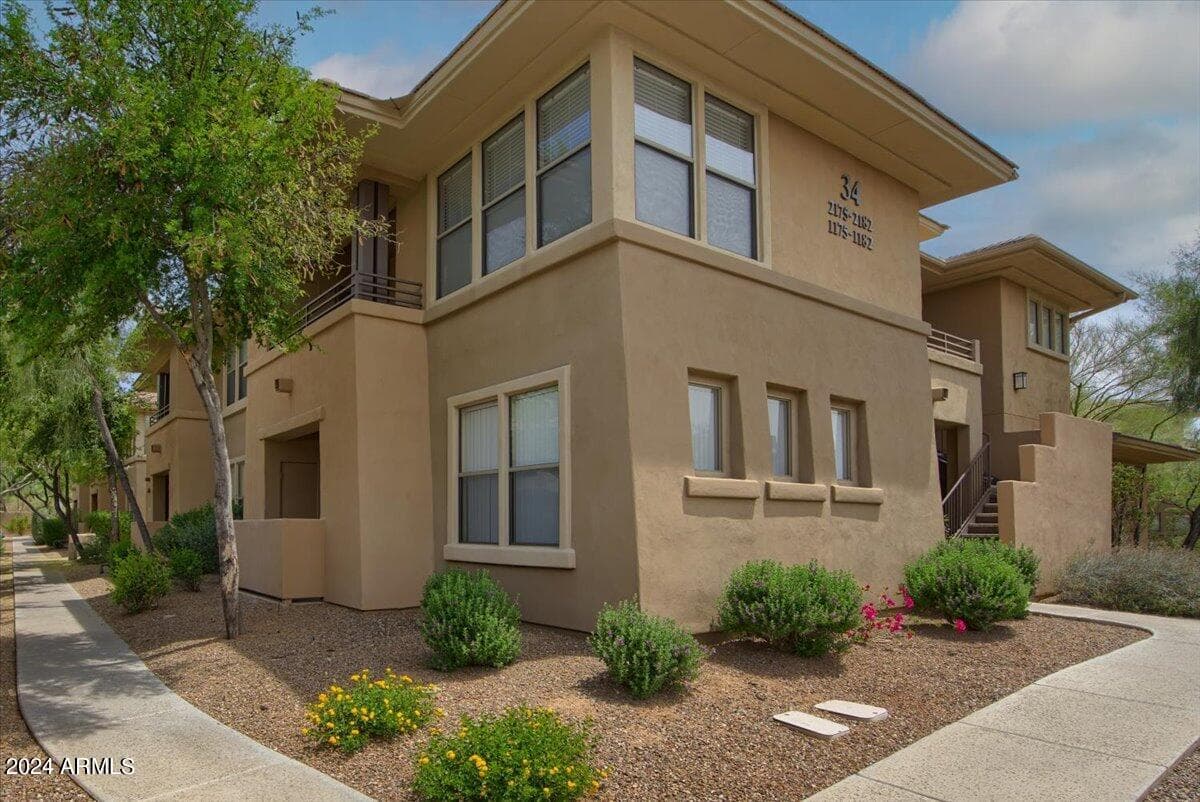 20100 N 78th Pl 2179 — photo 1
