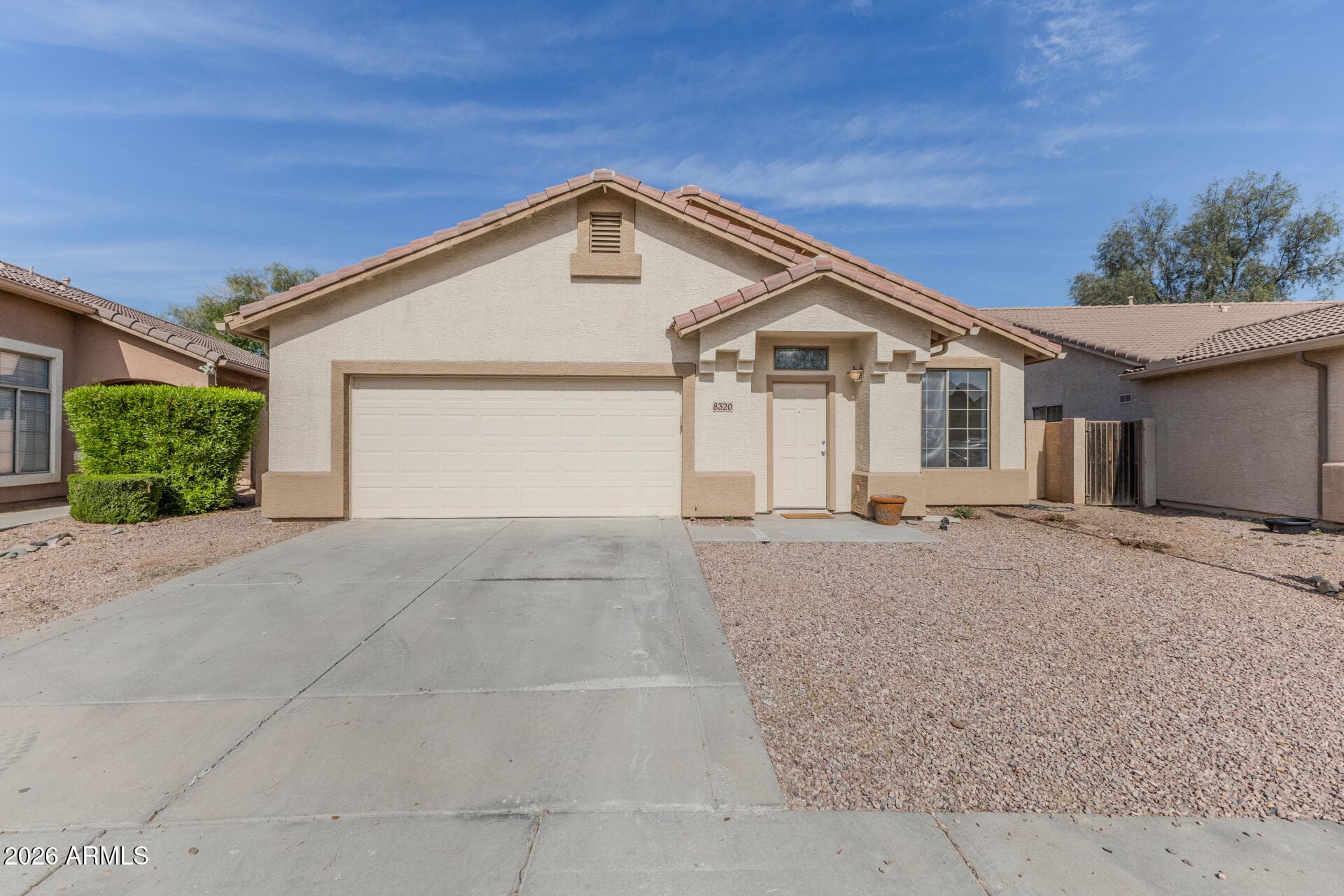 8320 W Apache St — photo 1