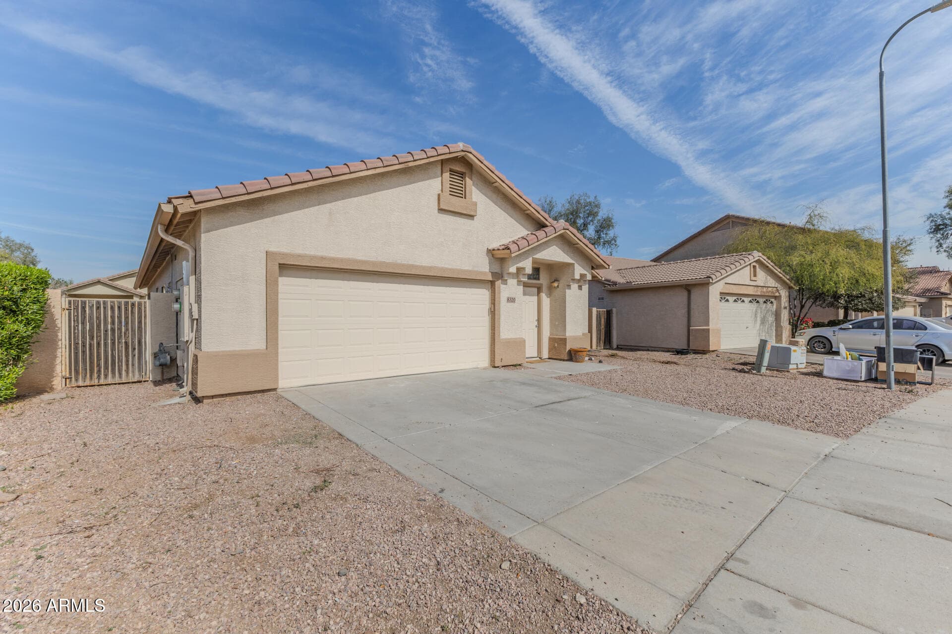 8320 W Apache St — photo 2