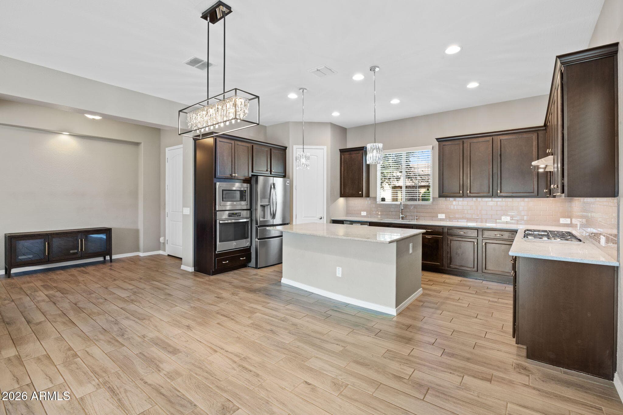 4527 E Skousen St — photo 2