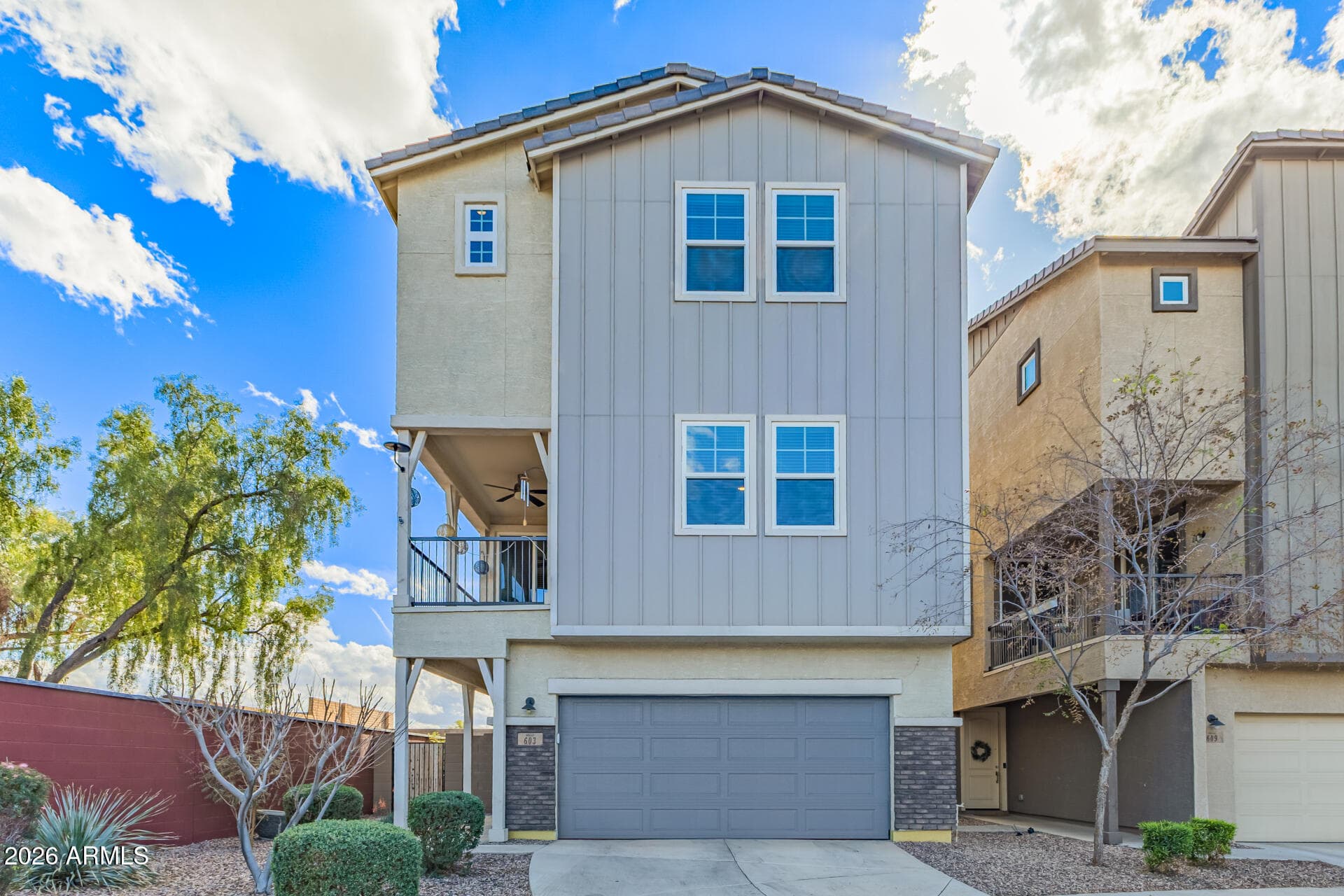 603 W Flintlock Way — photo 2