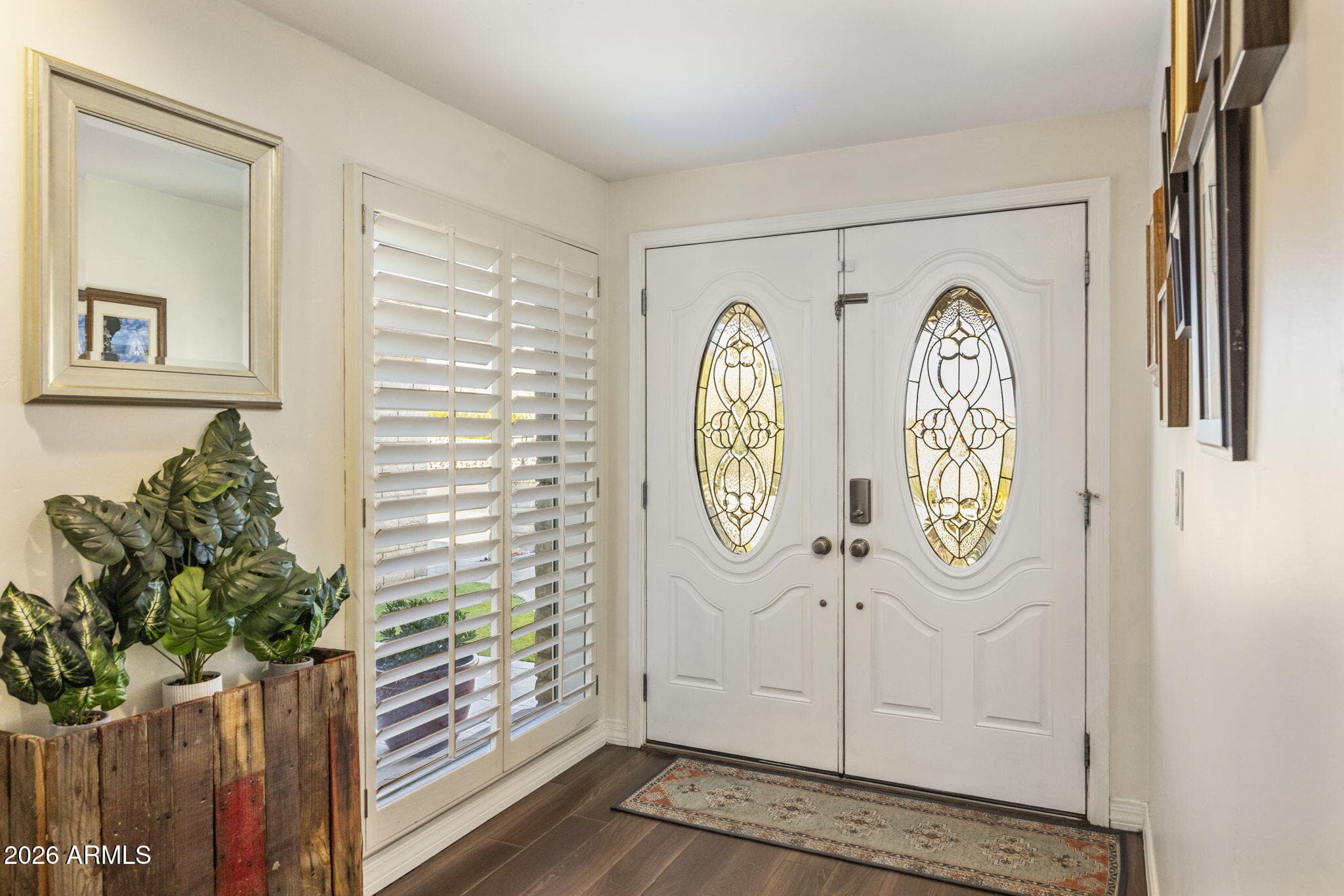 221 W SWEETWATER AVE - Photo 5