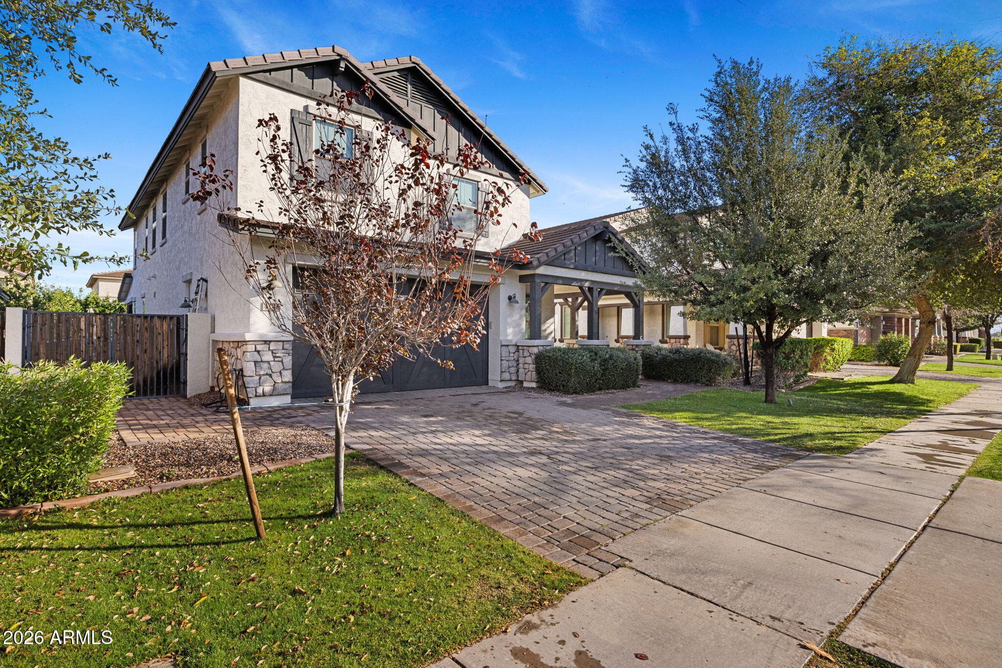 4346 E Palo Verde St — photo 1