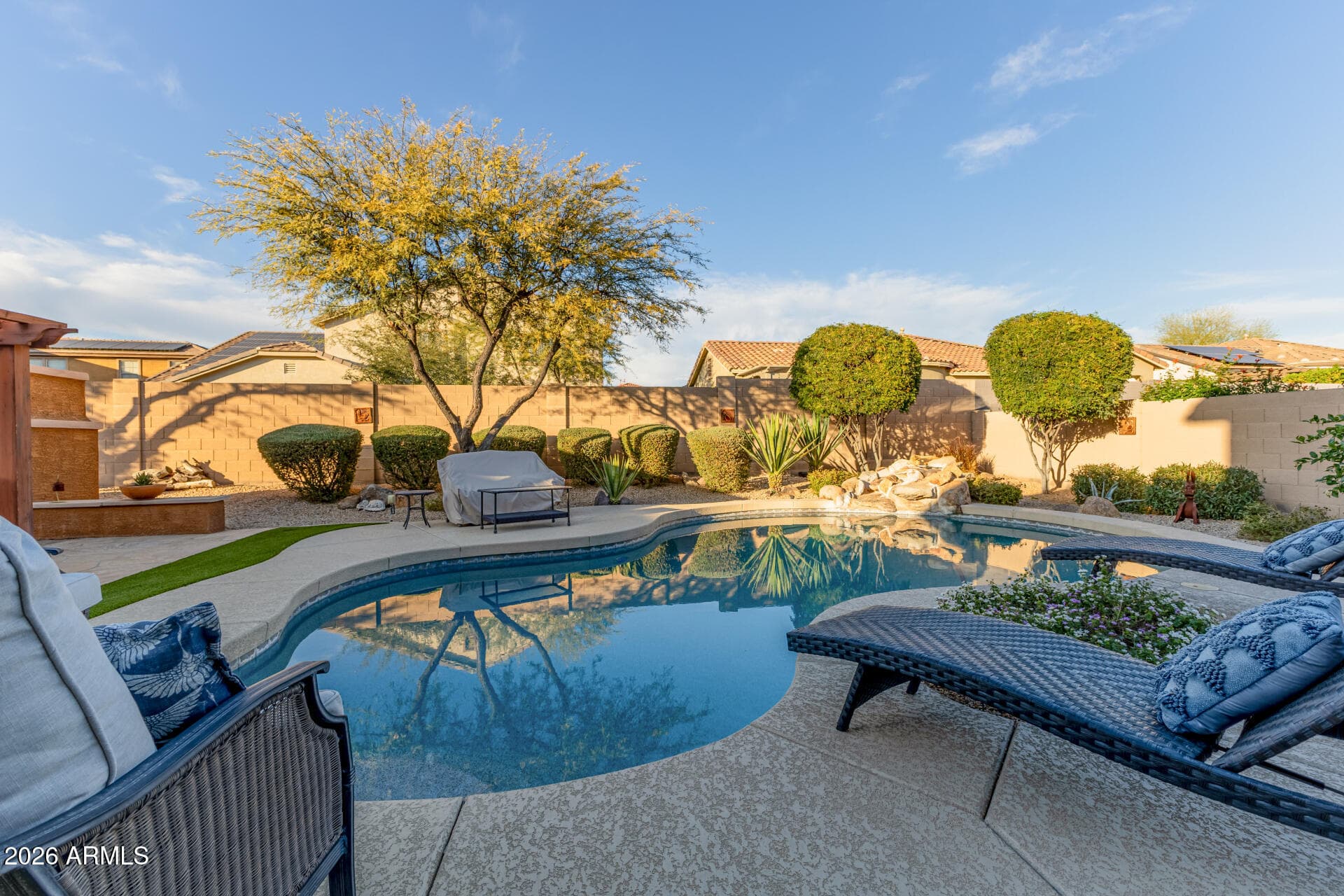 2340 W Bramble Berry Ln — photo 24