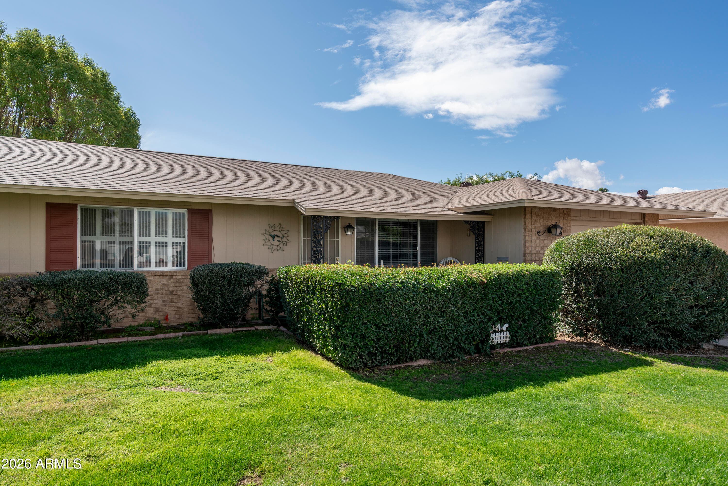 10007 W Pleasant Valley Rd — photo 1