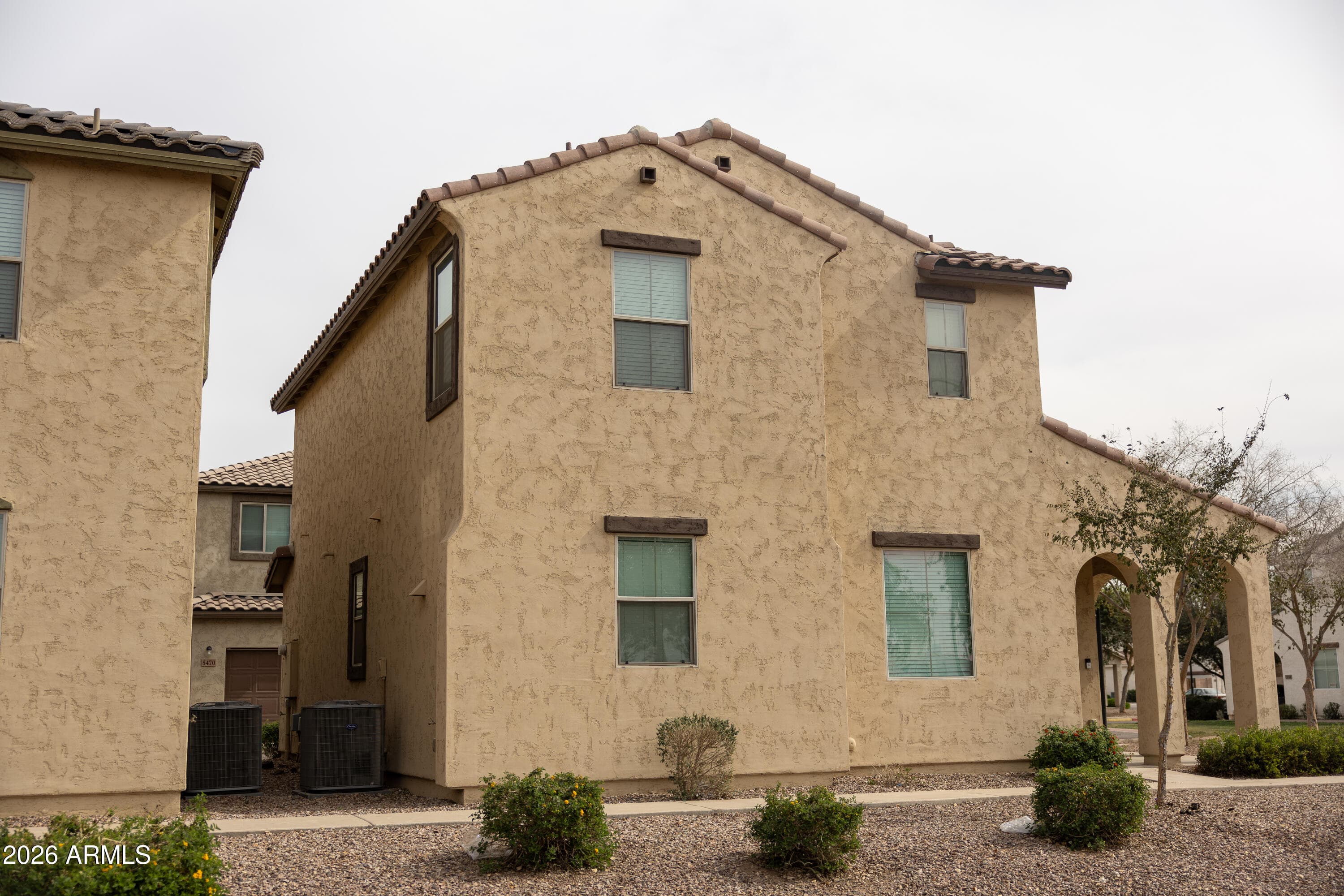 5480 W Fulton St — photo 2