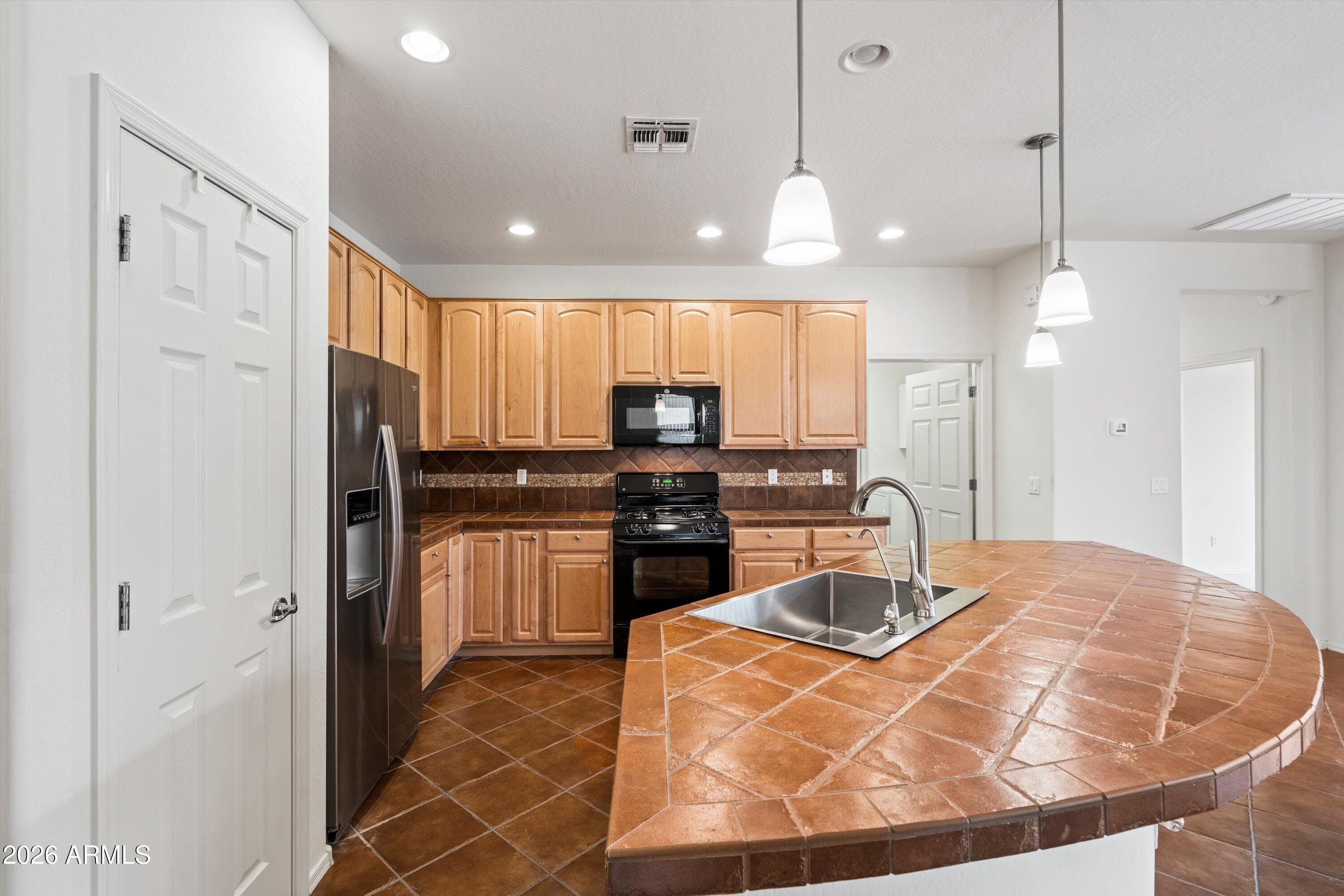 42406 W FALLING STAR DR - Photo 3