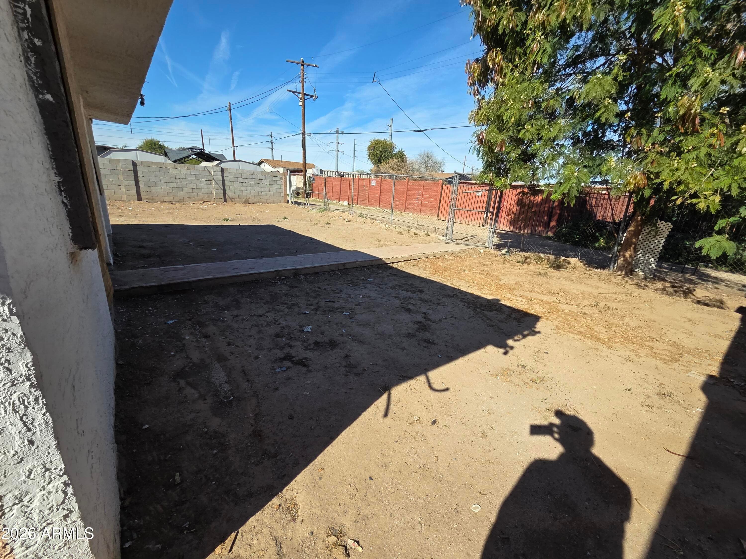 1324 W PECAN RD - Photo 3