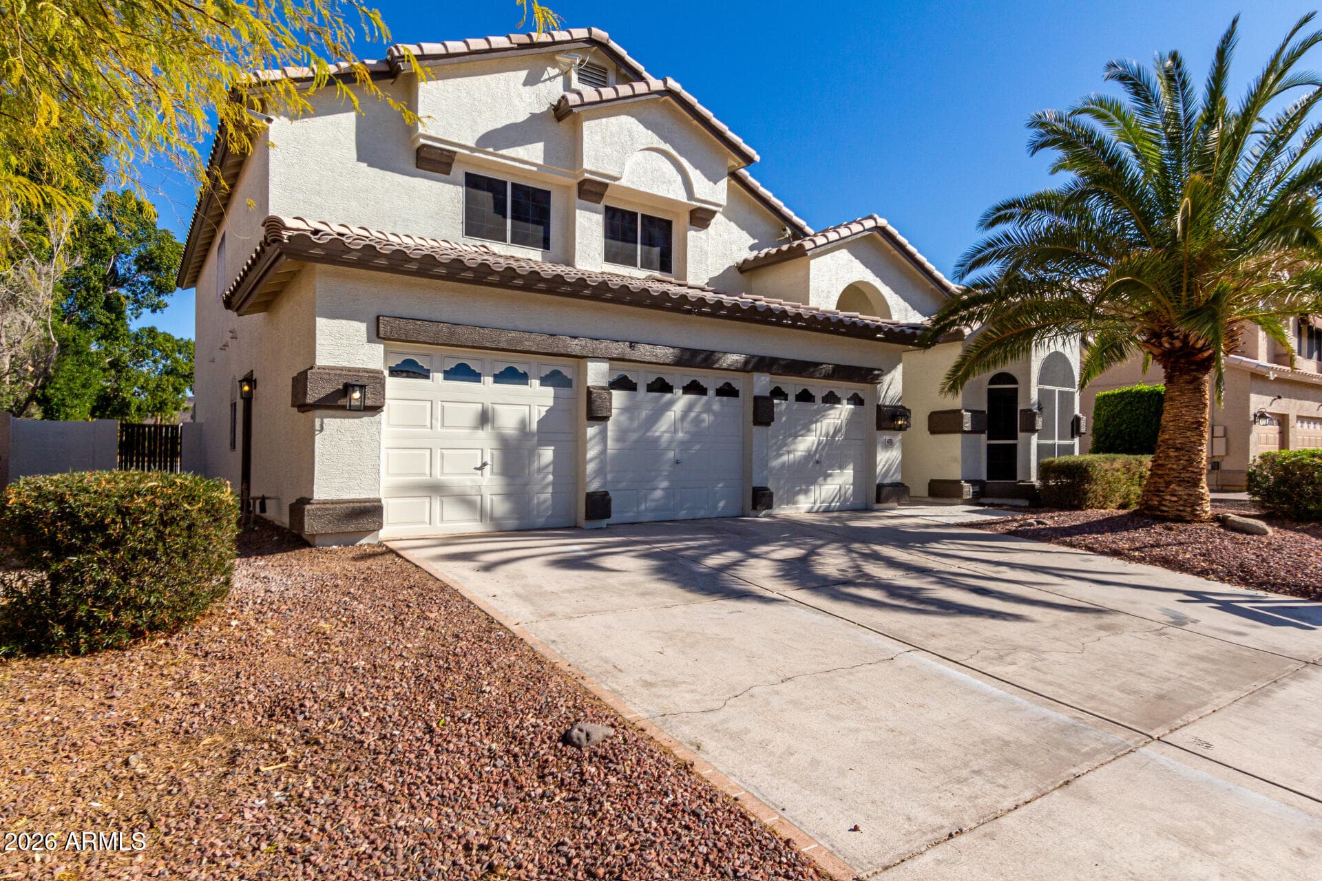 6270 W Rose Garden Ln — photo 2