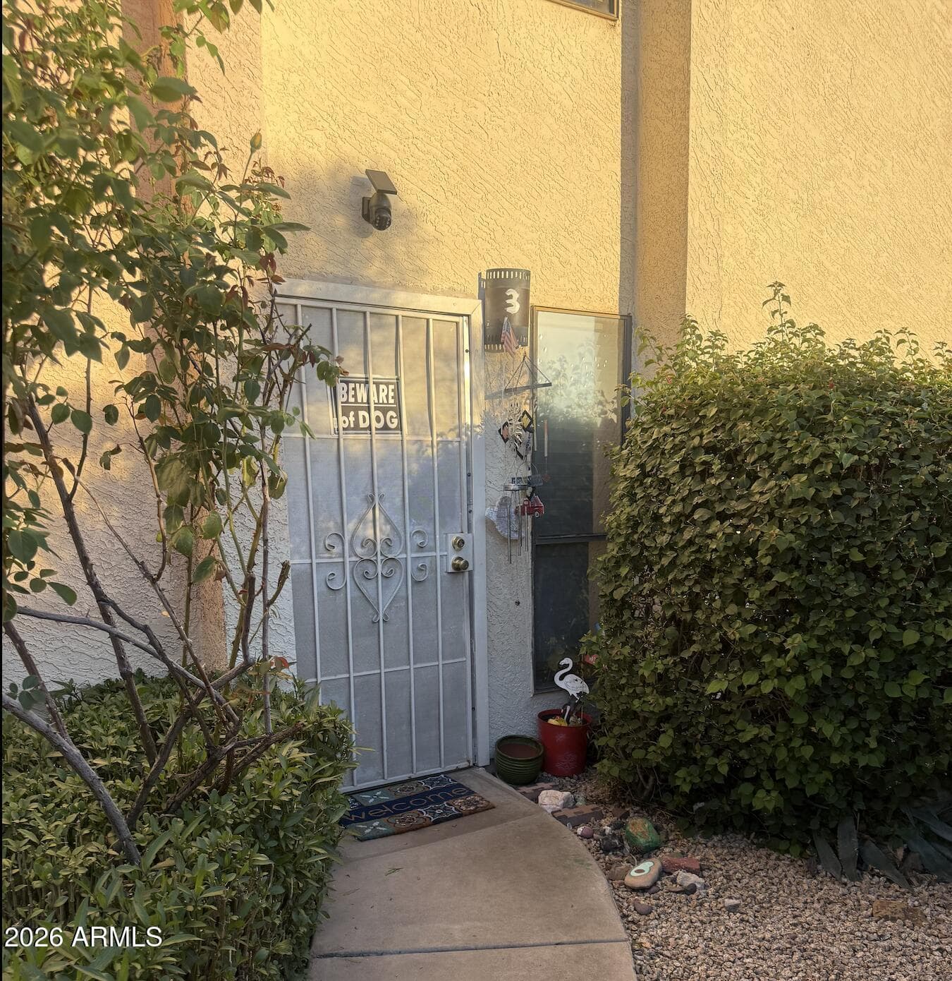 2423 E Tracy Ln 3 — photo 1