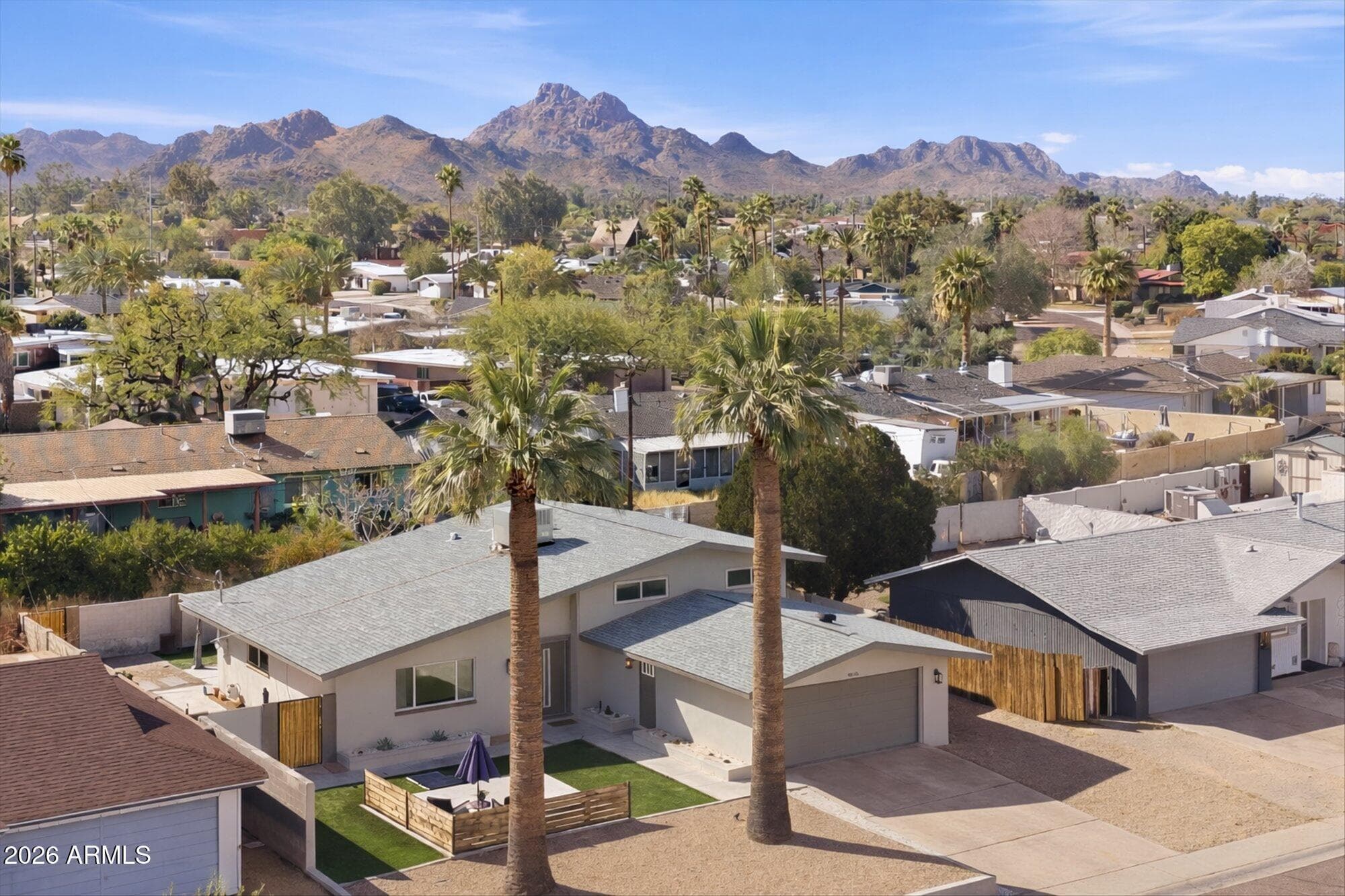 3929 E Mercer Ln — photo 1