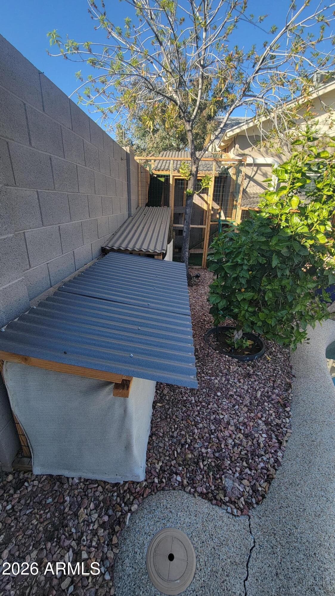 521 W Wilshire Dr — photo 53