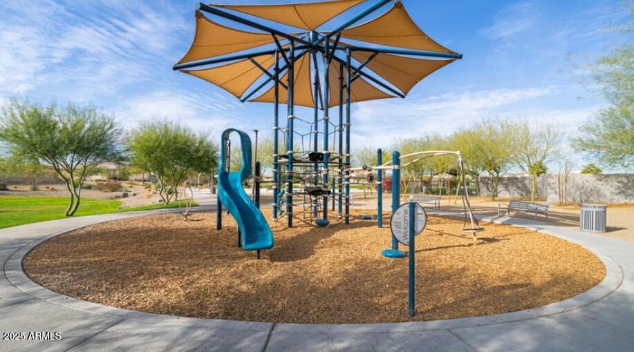 8736 W Colter St — photo 15