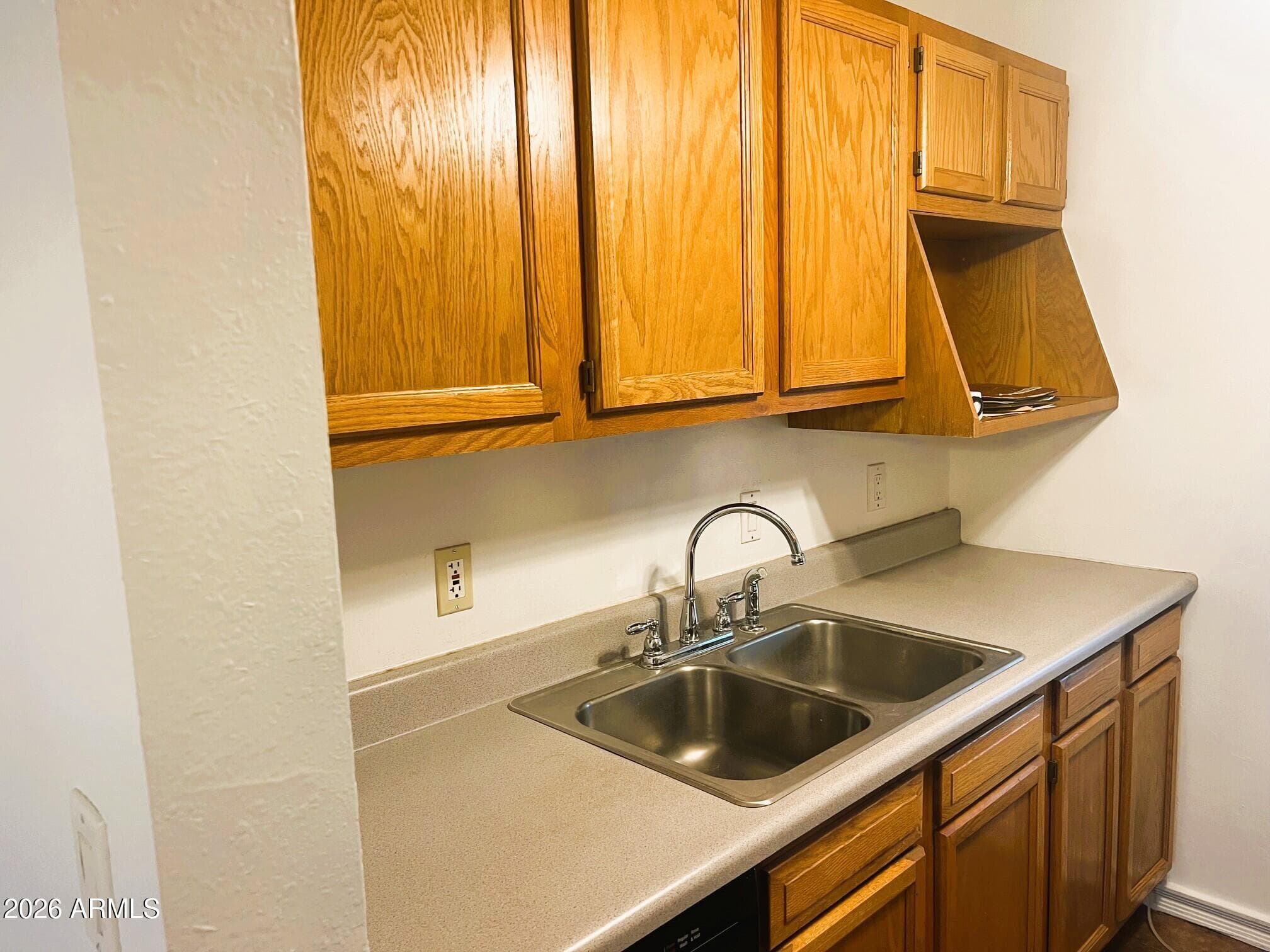 4215 N 17TH ST - Photo 5