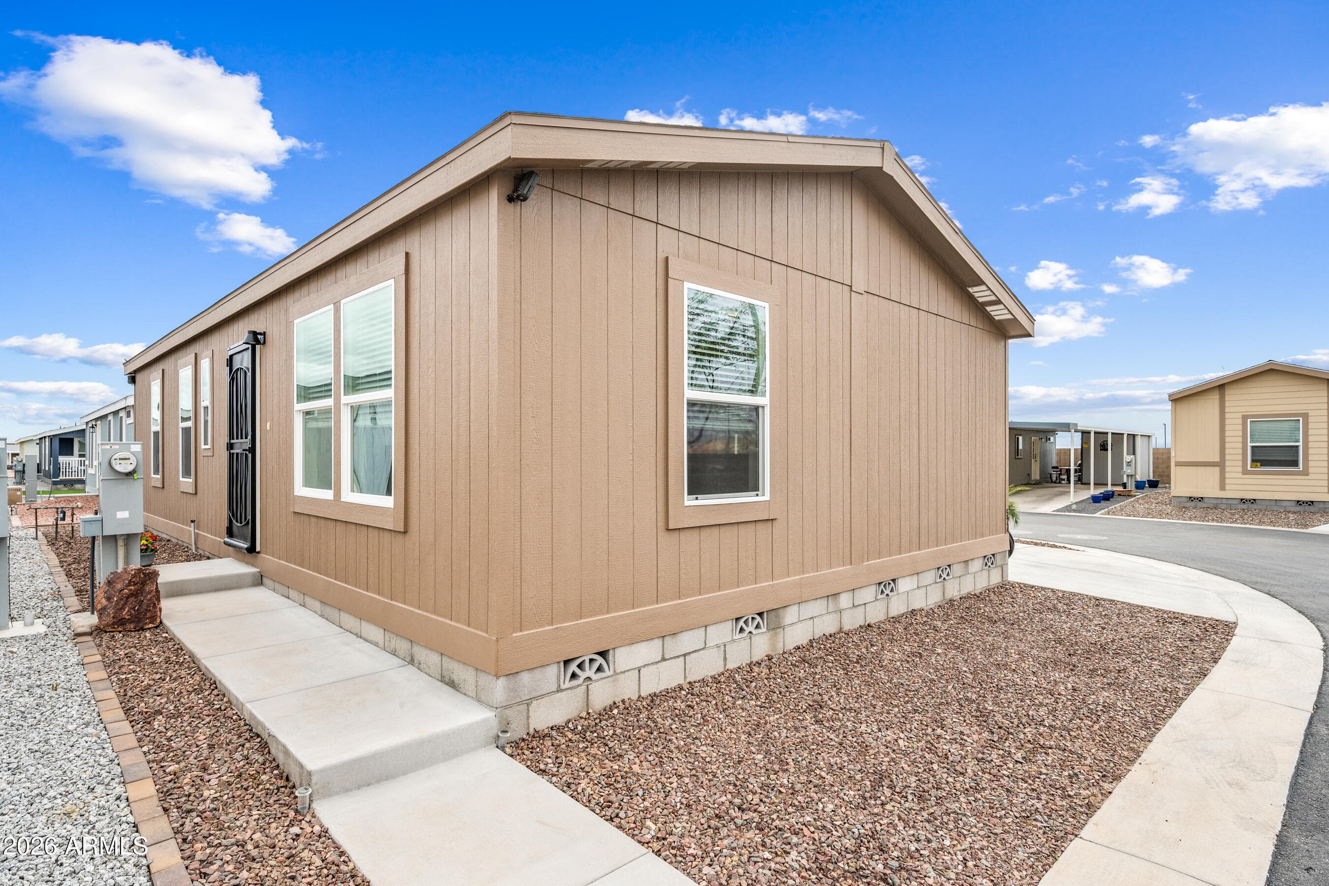 17506 W Van Buren St 524 — photo 2