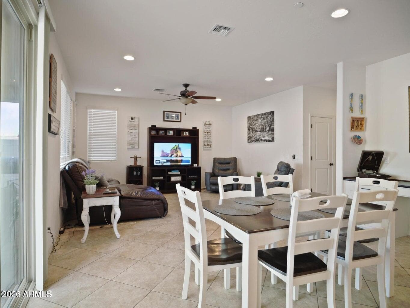 21276 W BERKELEY RD - See more photos