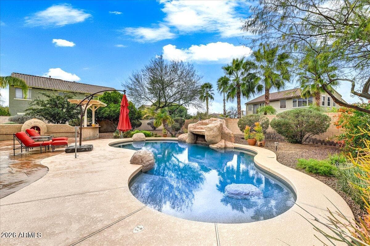 35326 N 27th Dr — photo 1