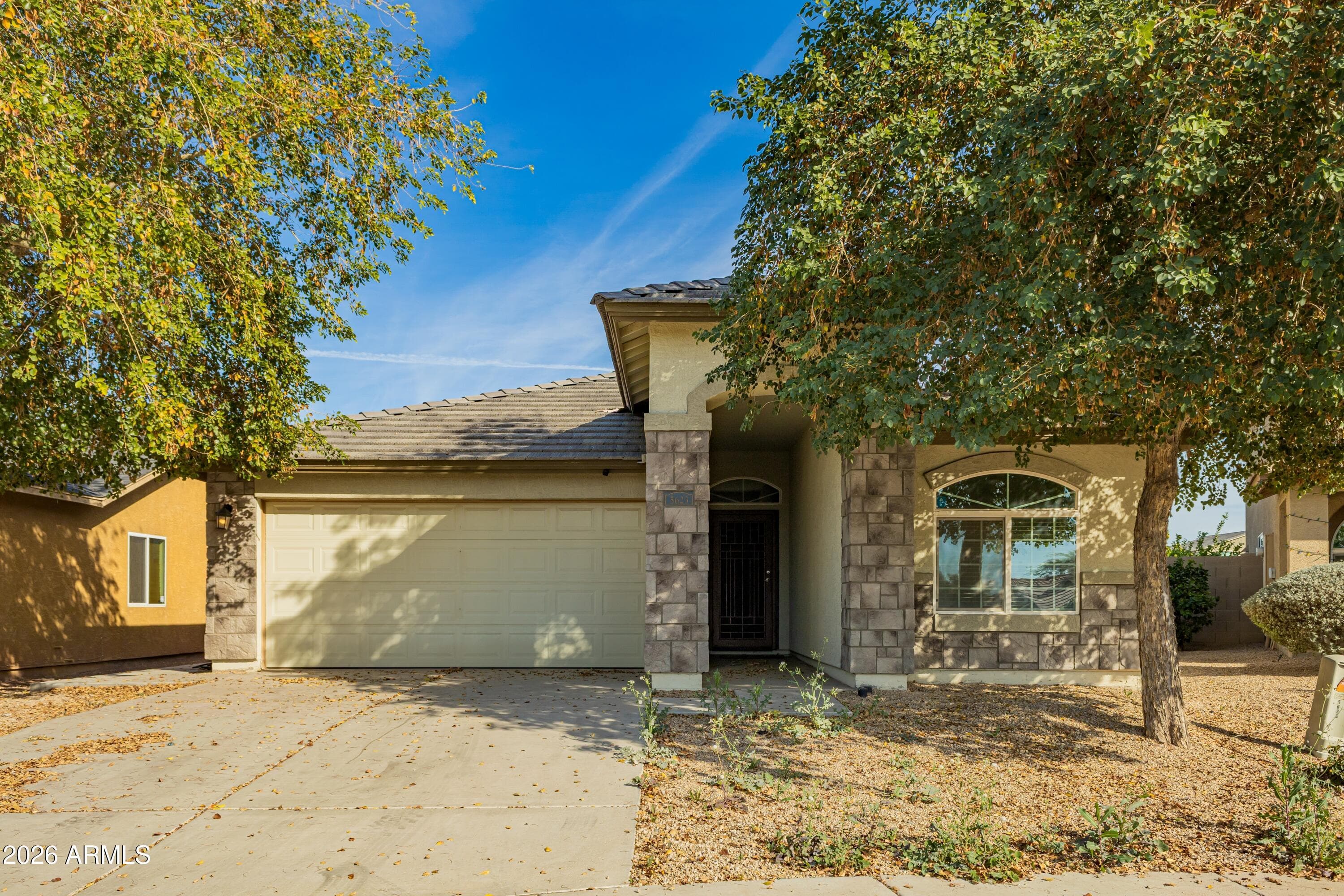 5623 S 27th Dr — photo 1