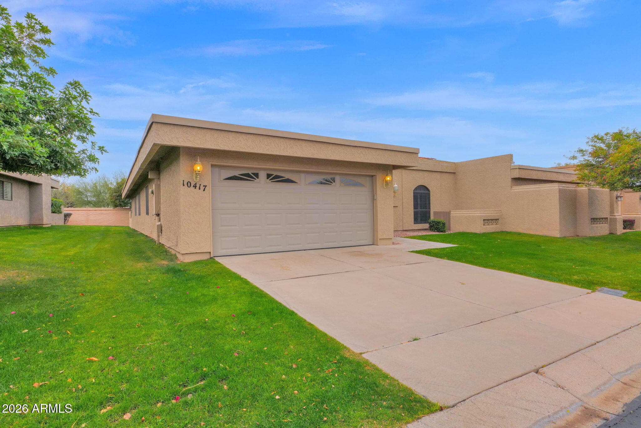 10417 E Cinnabar Ave — photo 2