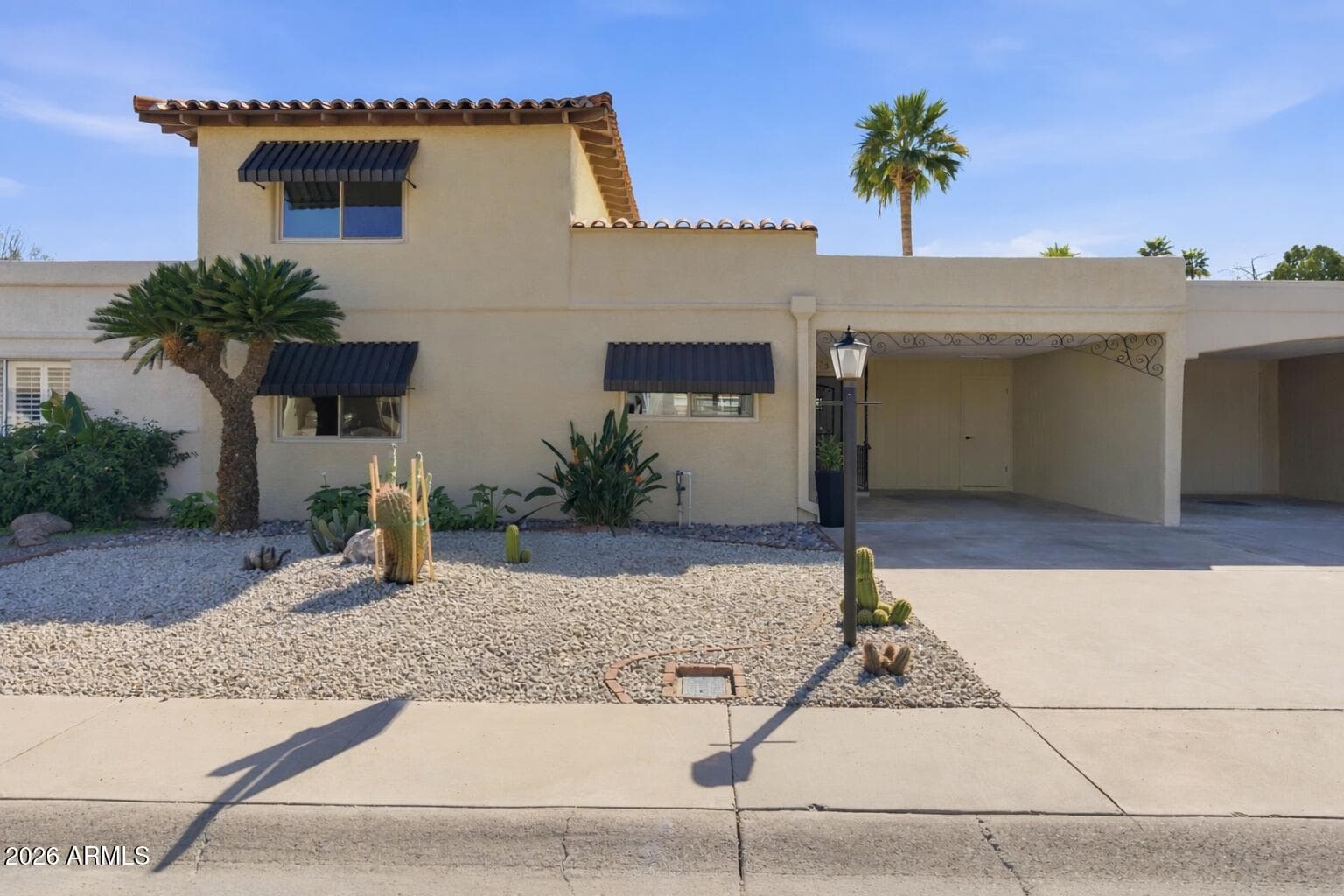 7637 E Thornwood Dr — photo 2