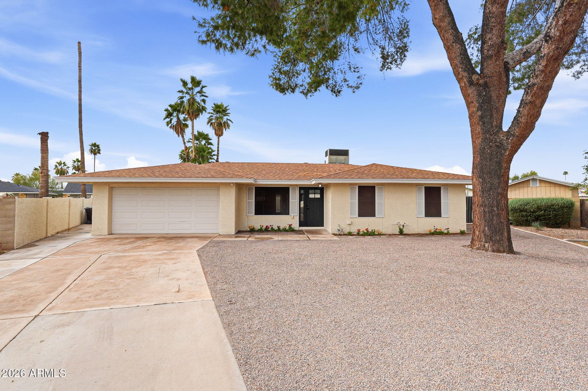 1304 E Hackamore St — photo 2