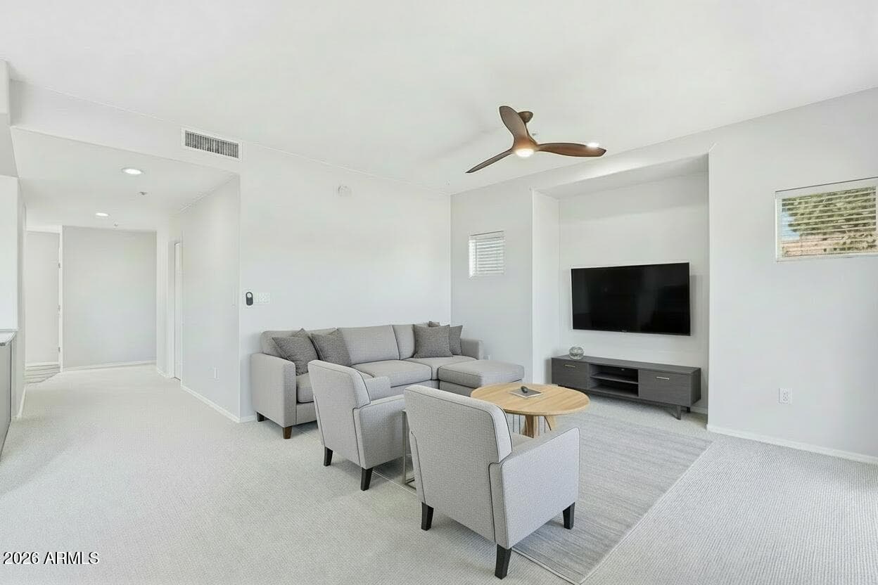7401 W ARROWHEAD CLUBHOUSE DR - See more photos