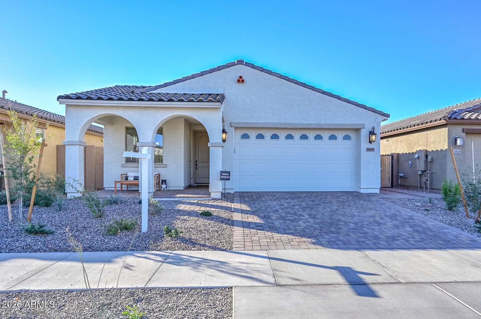 16841 W Hope Dr — photo 1