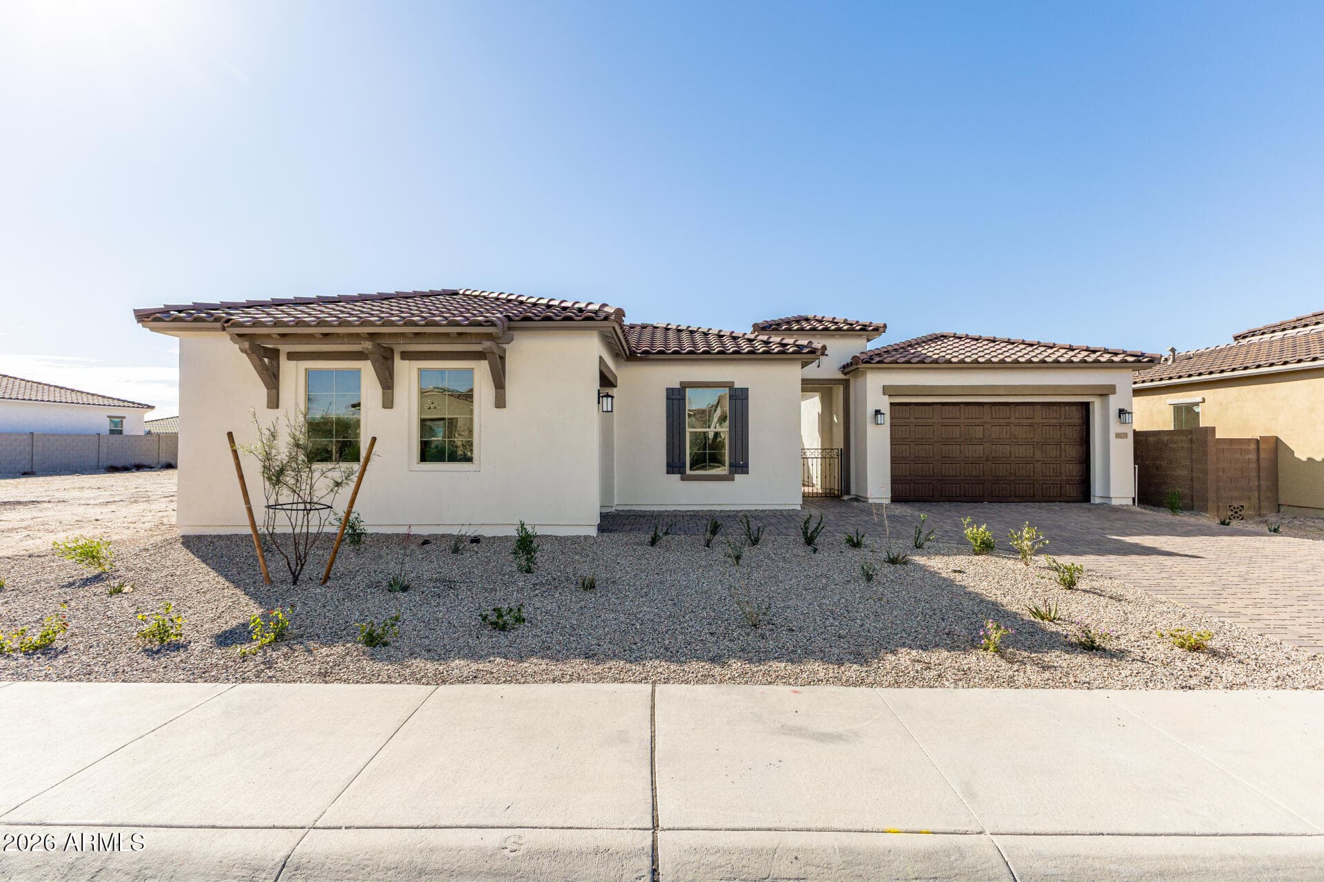 18575 W Sapium Way — photo 2