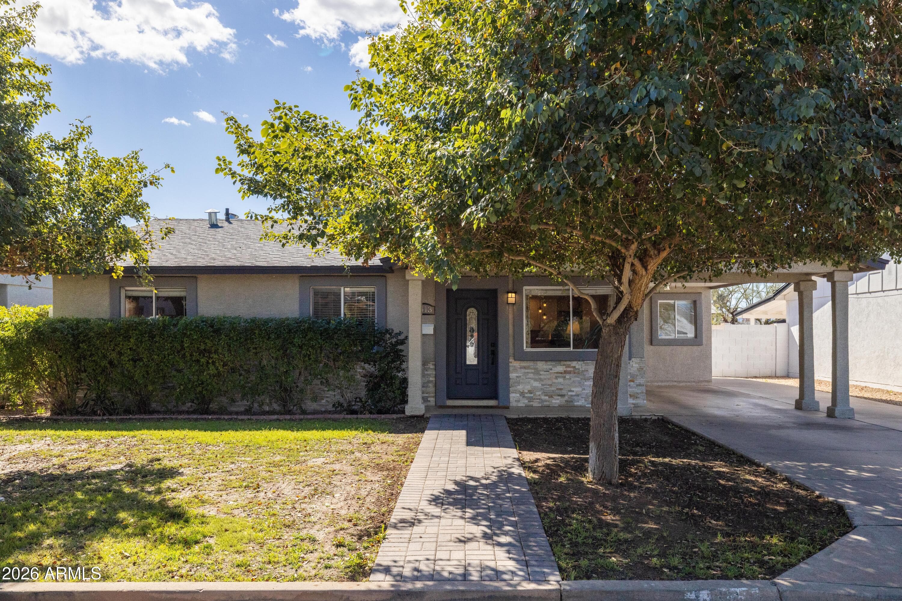1413 E Windsor Ave — photo 1
