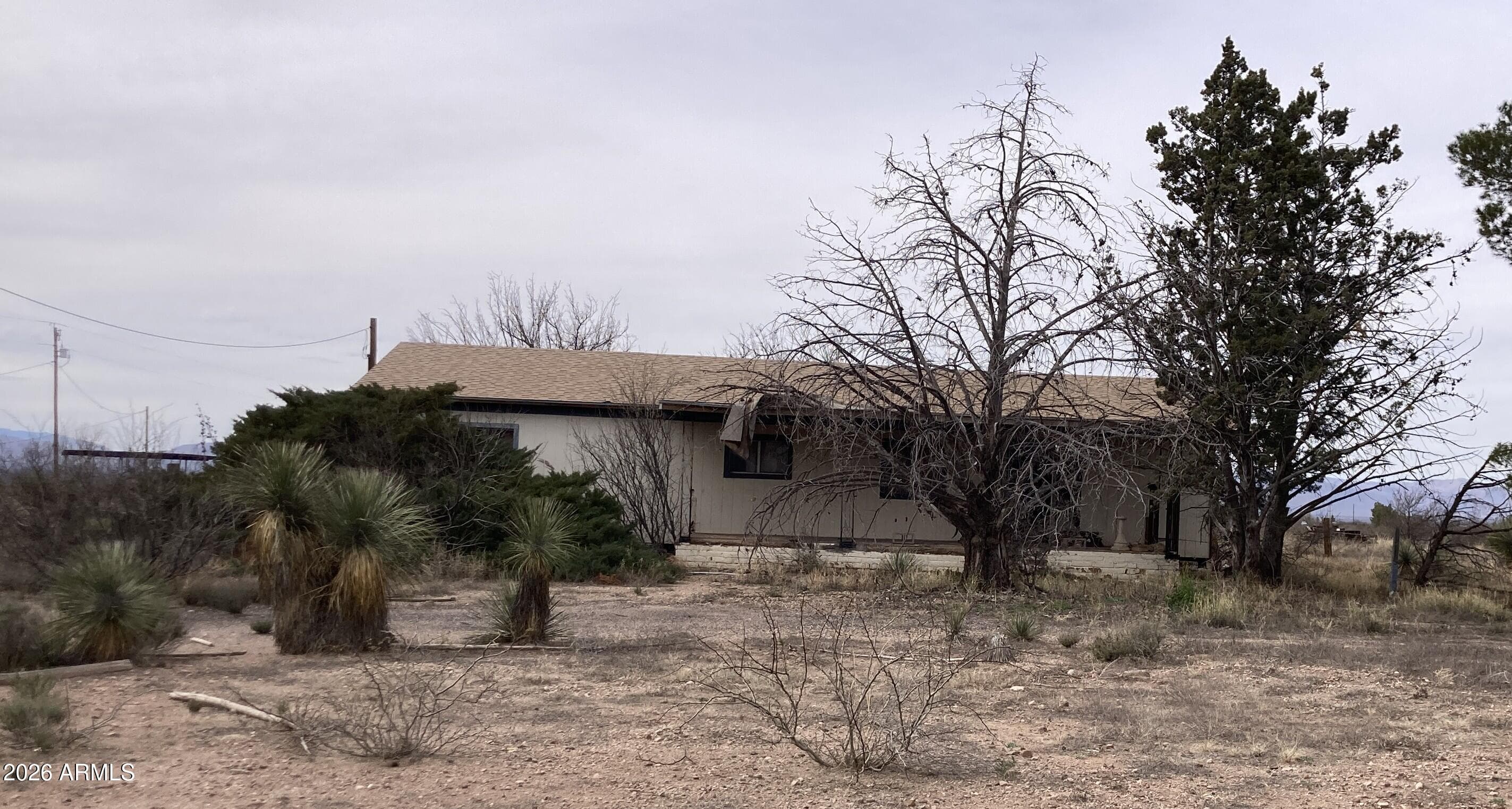 6826 N ROCK HOUSE RD - Photo 1