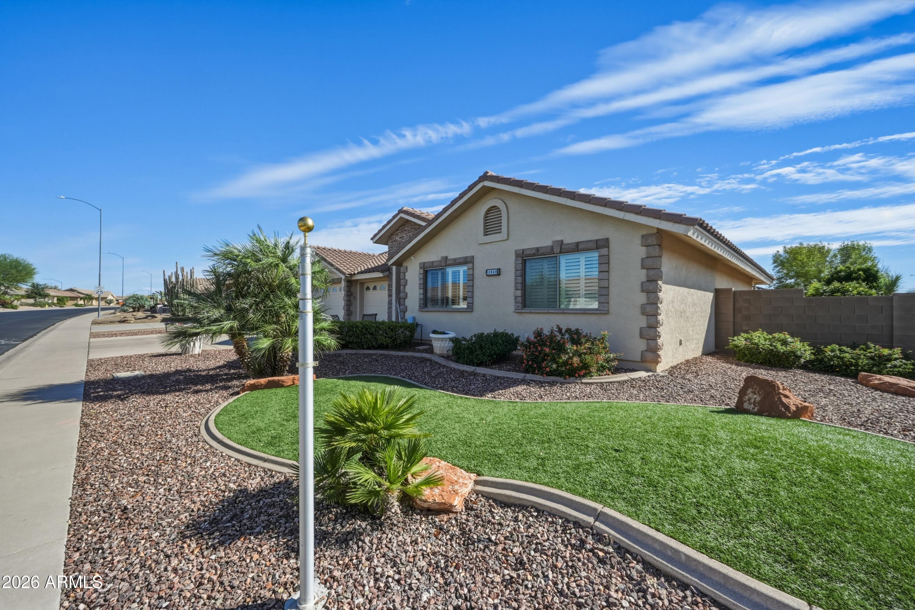 10829 E Olla Ave — photo 2