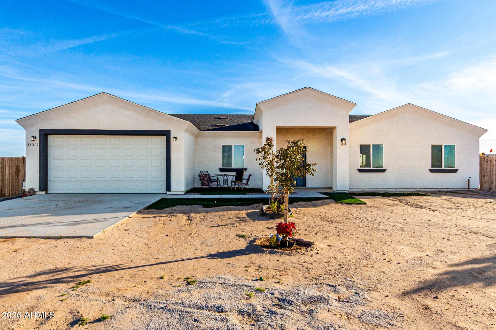 35207 W Eason Ave — photo 2