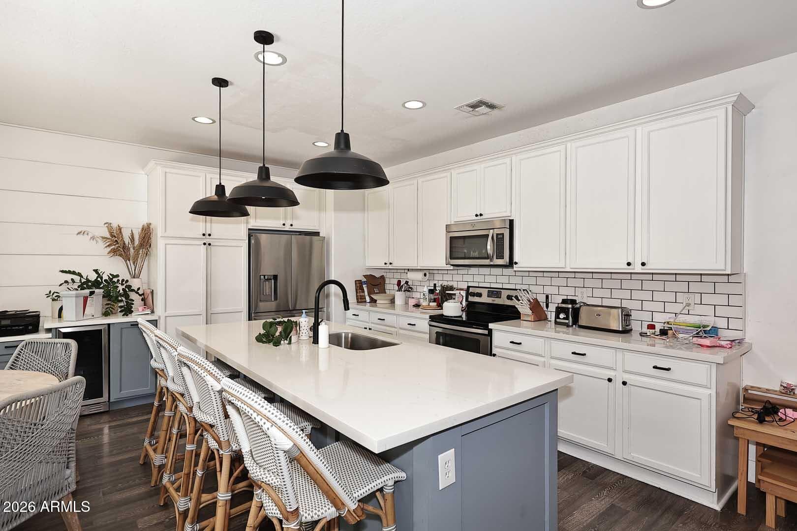 3337 E Riverdale St — photo 2