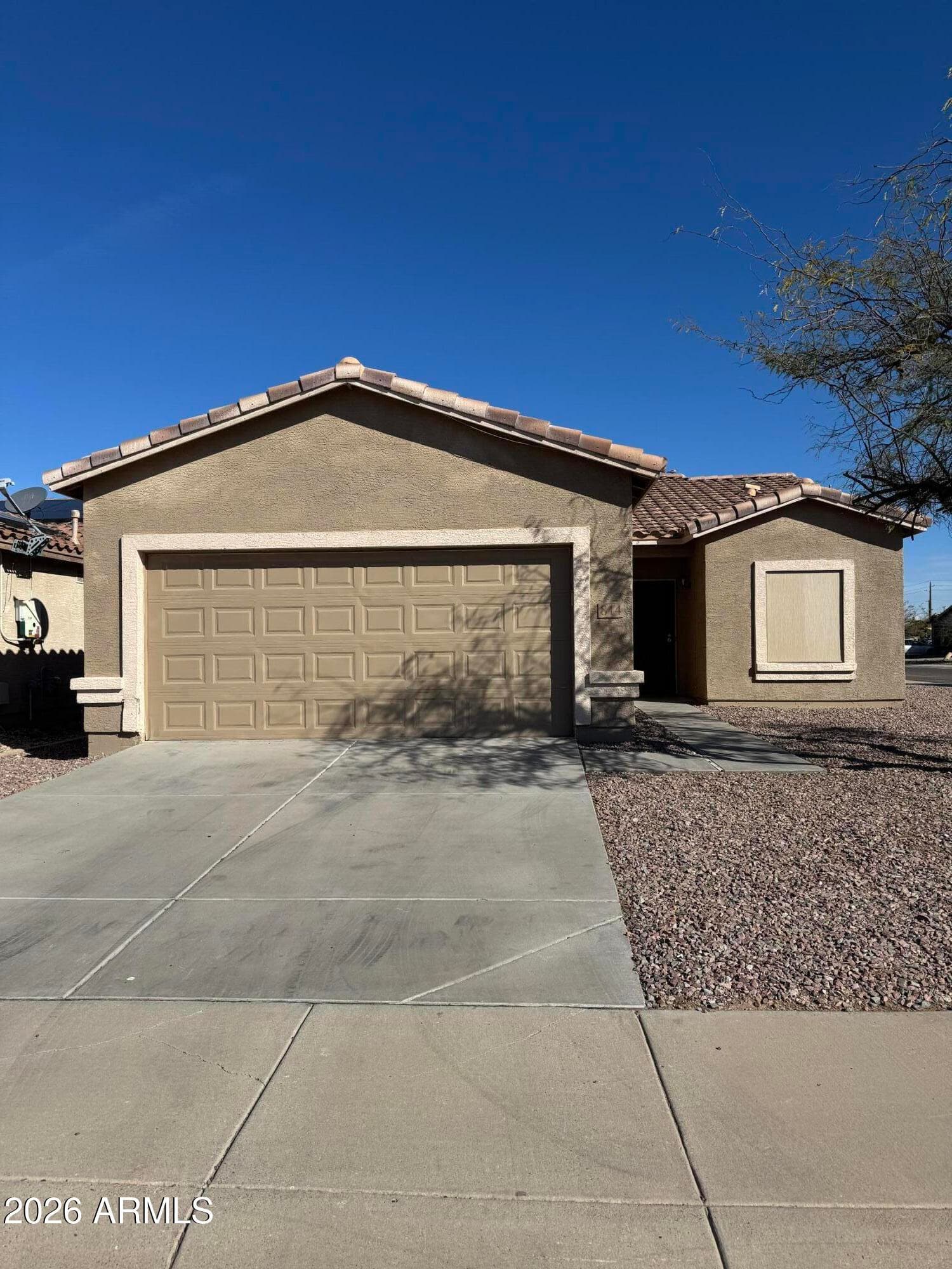 814 W Cholla St — photo 2