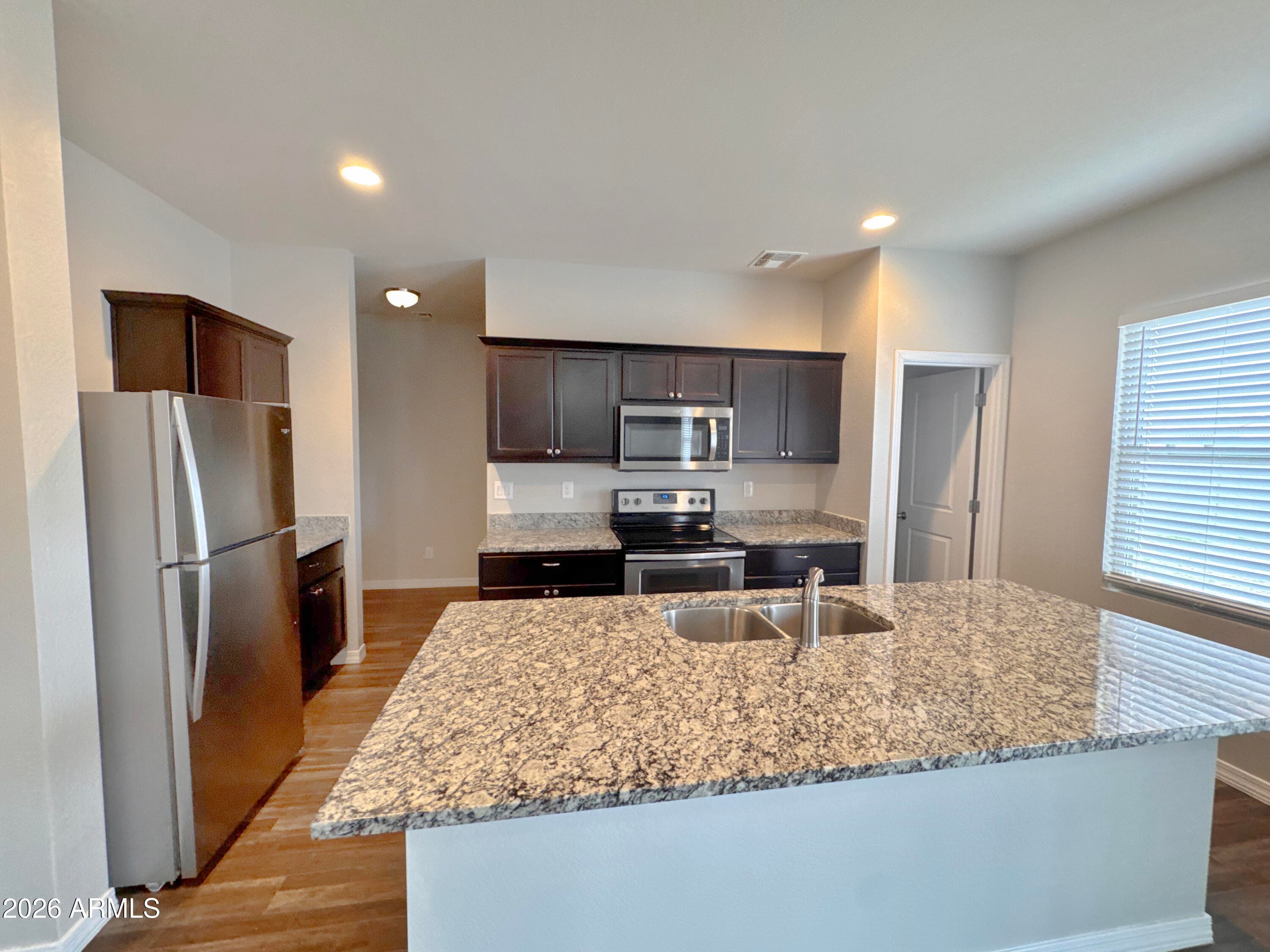 36992 W CAPRI AVE - Photo 5