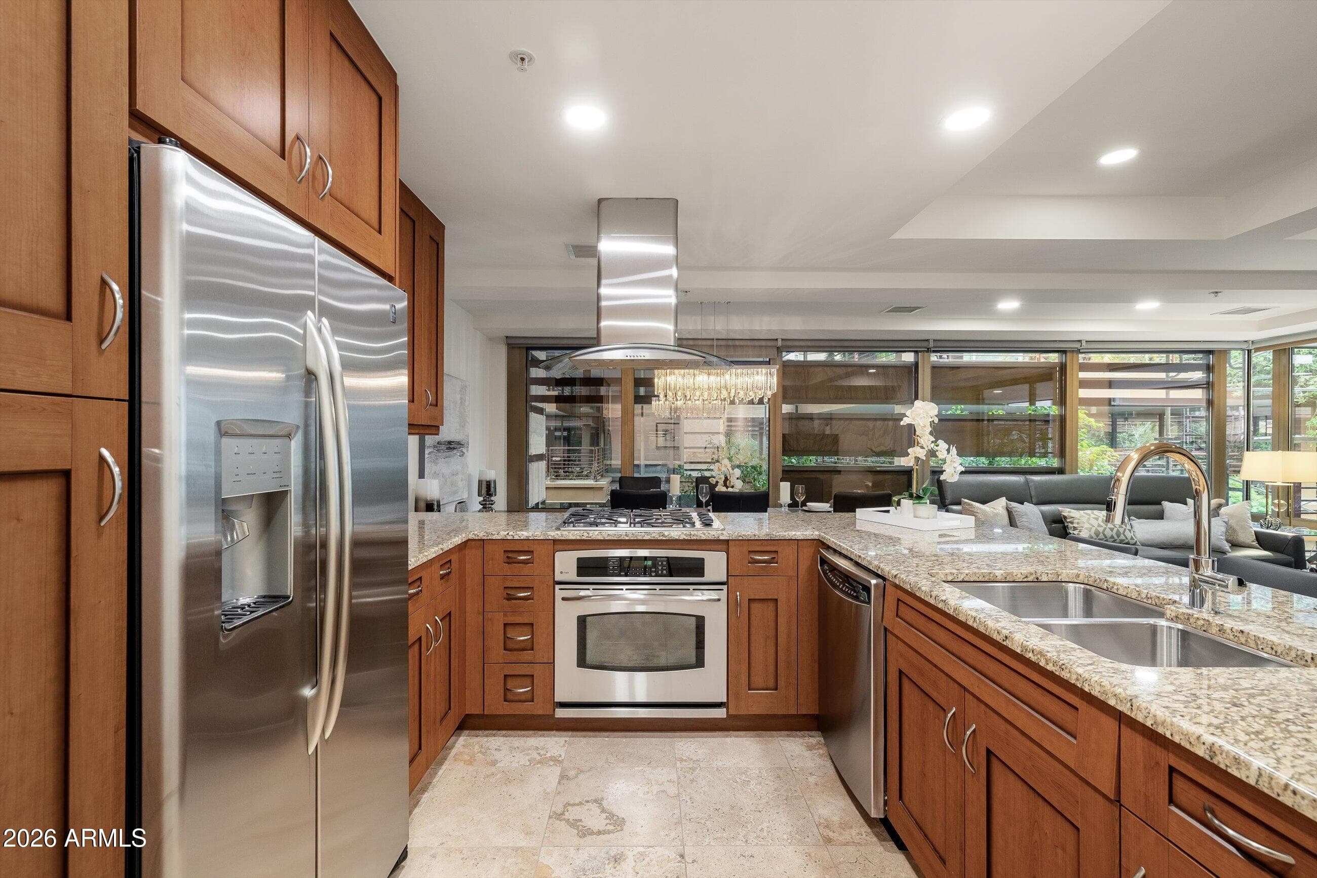 7157 E RANCHO VISTA DR - Photo 3