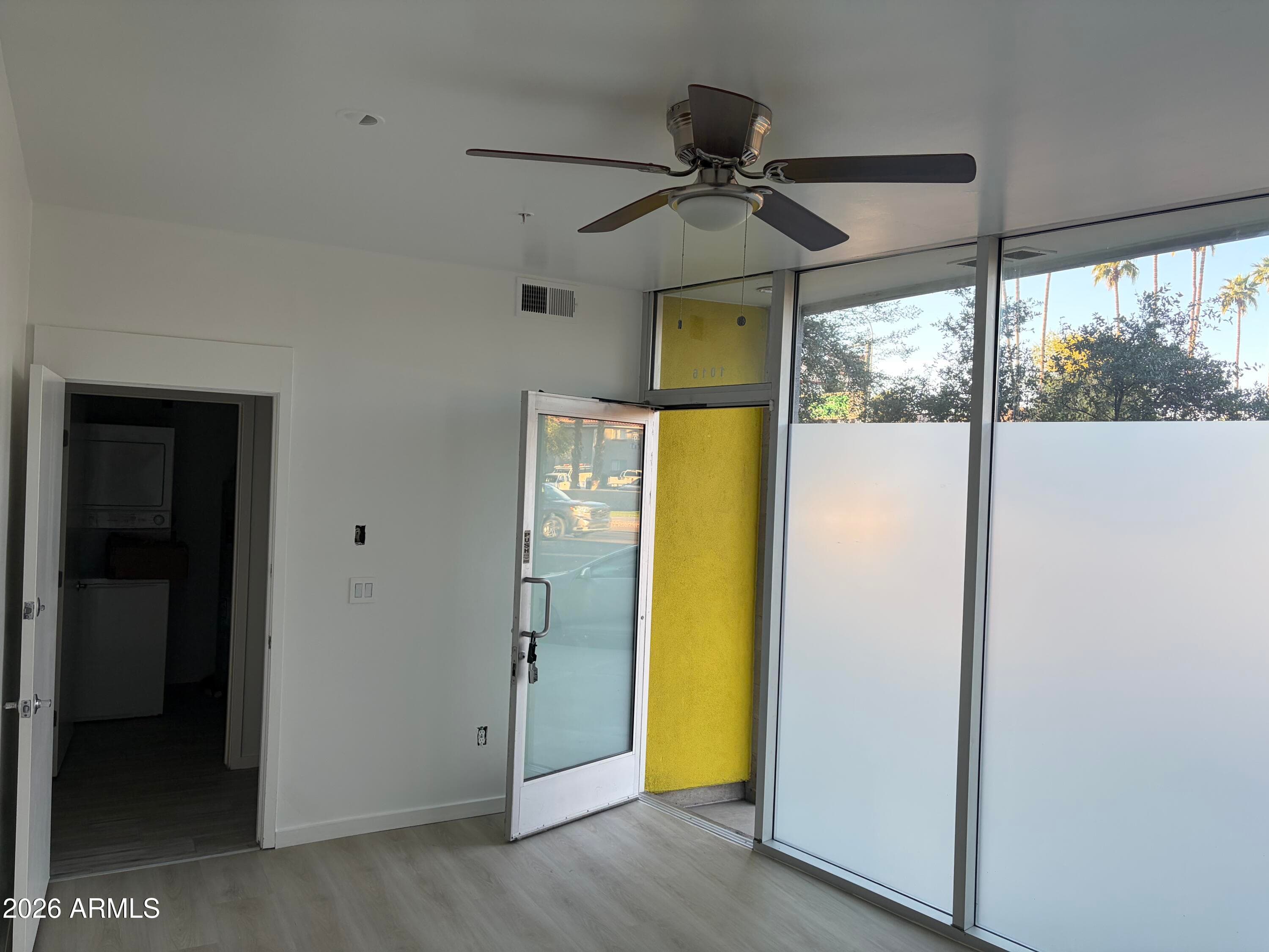 1111 W UNIVERSITY DR - Photo 5