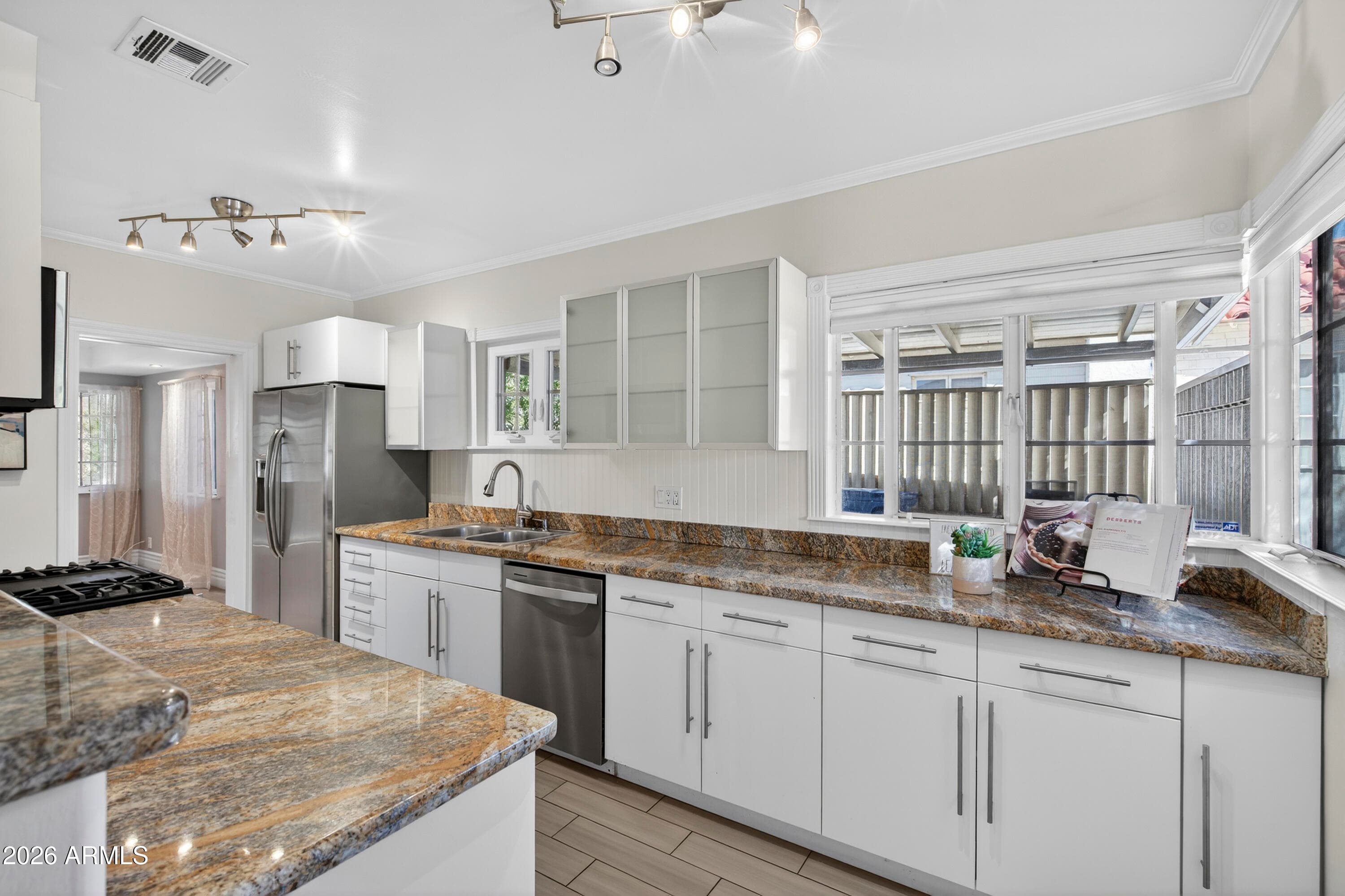 View 3