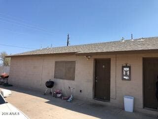 1235 E Wood St — photo 2