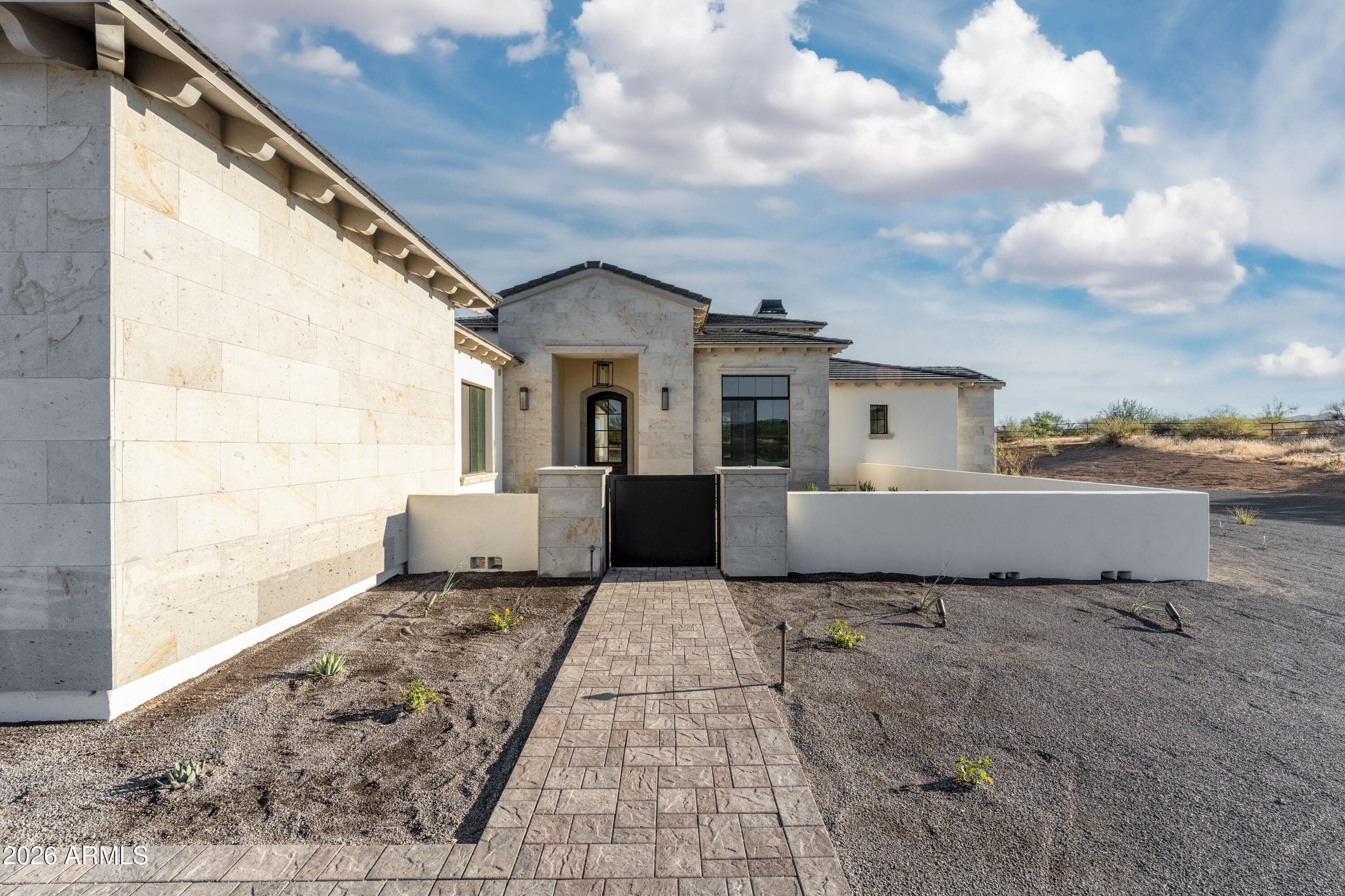 34018 N 7th St — photo 1