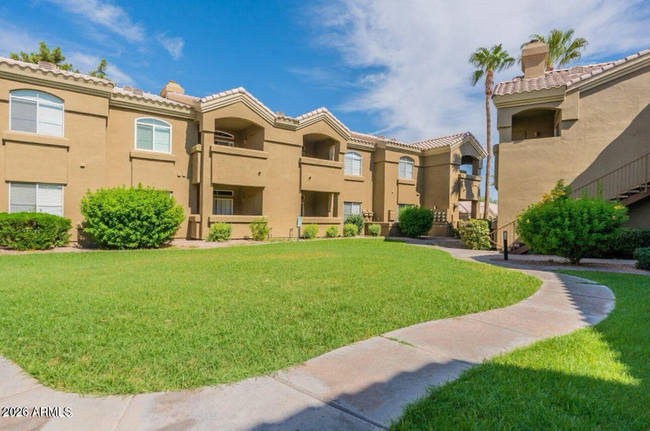 5335 E Shea Blvd 1042 — photo 36