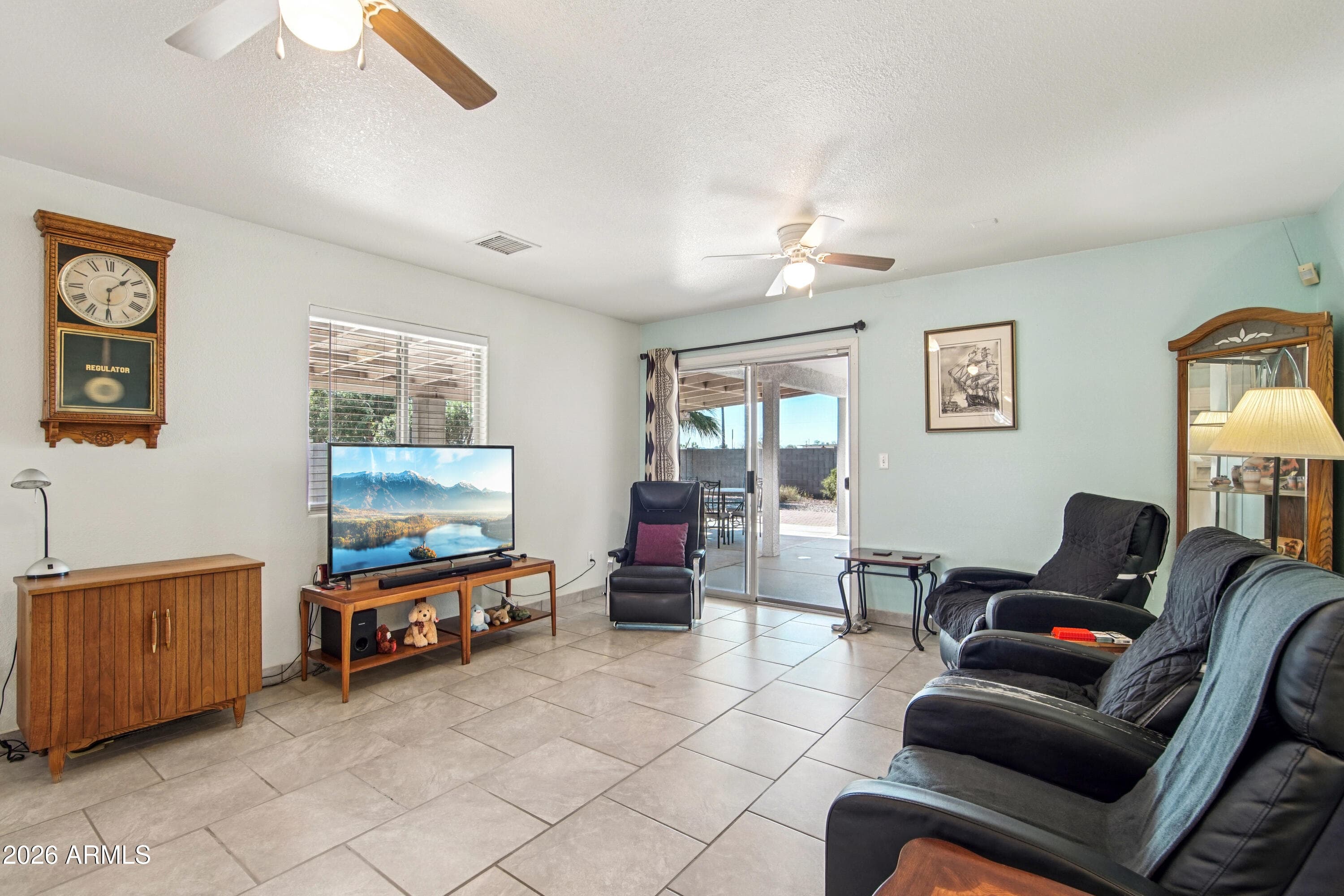 134 S ASH LN - Photo 3